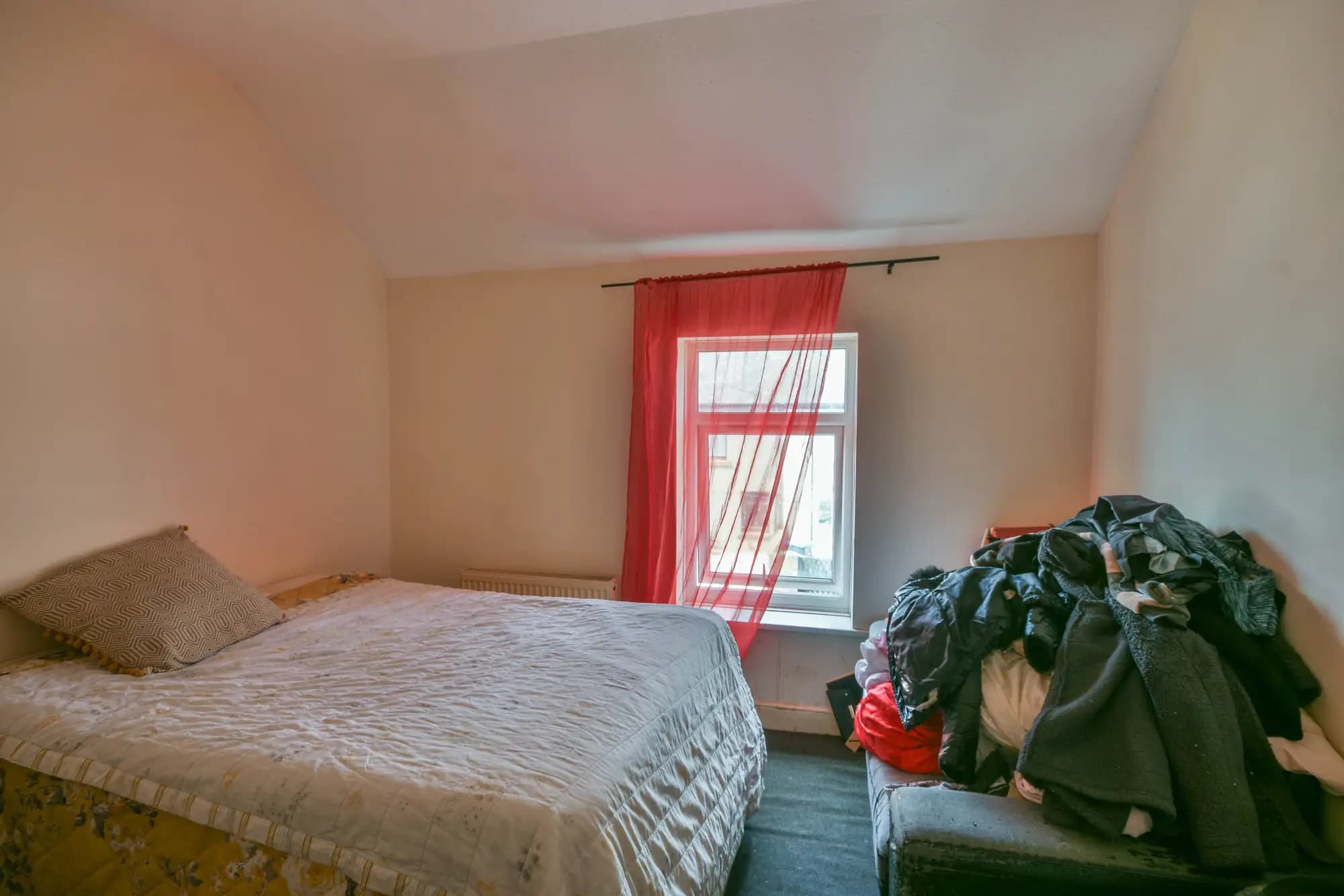 property photo 10 of 14