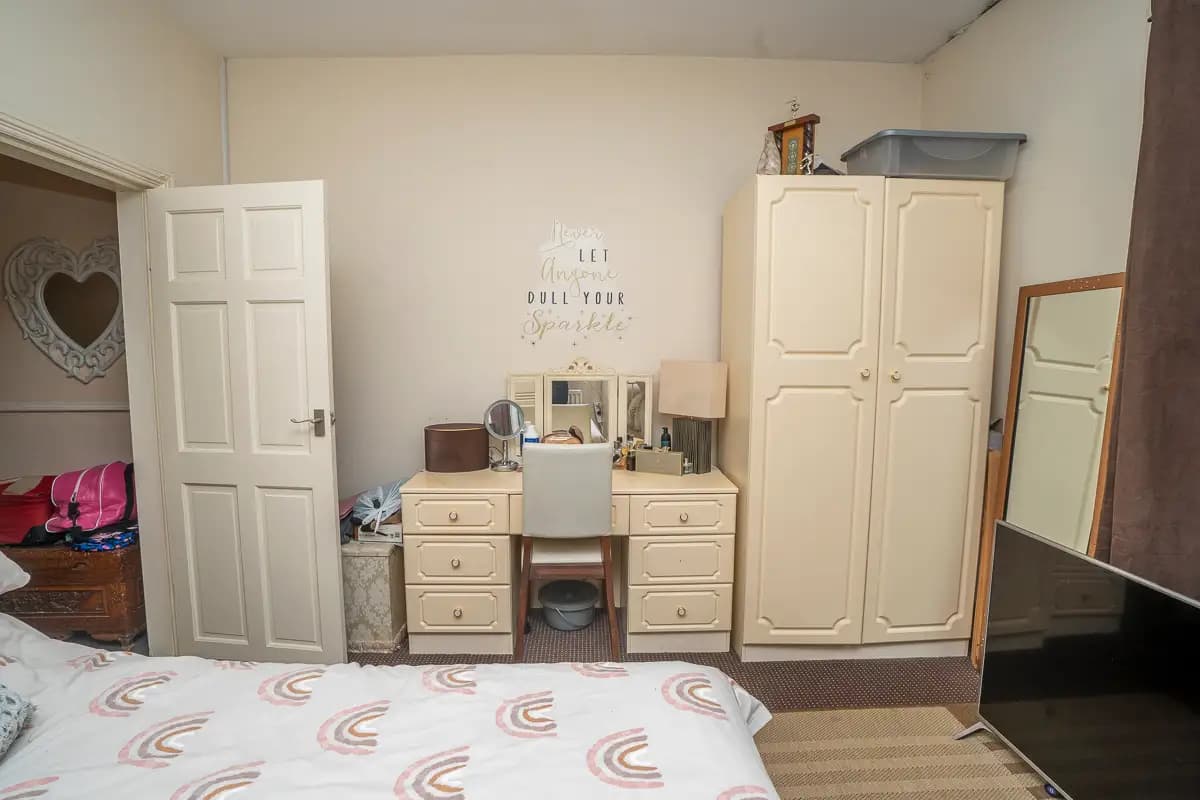 property photo 20 of 23