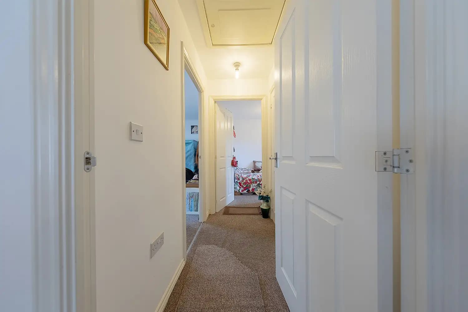 property photo 16 of 19
