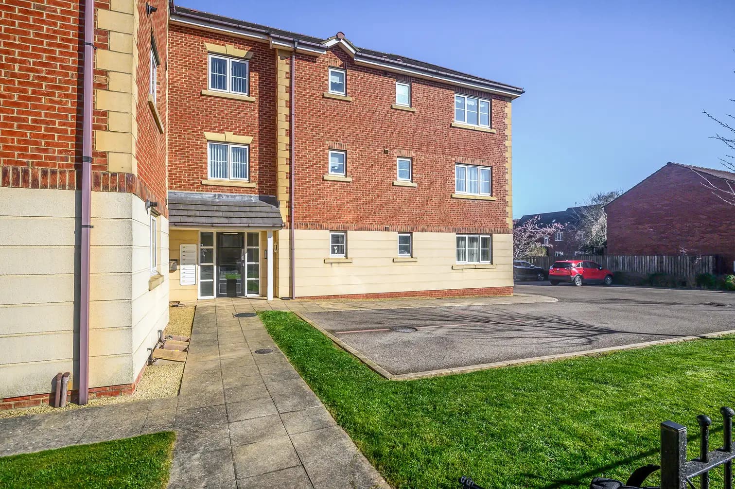 property photo 19 of 20