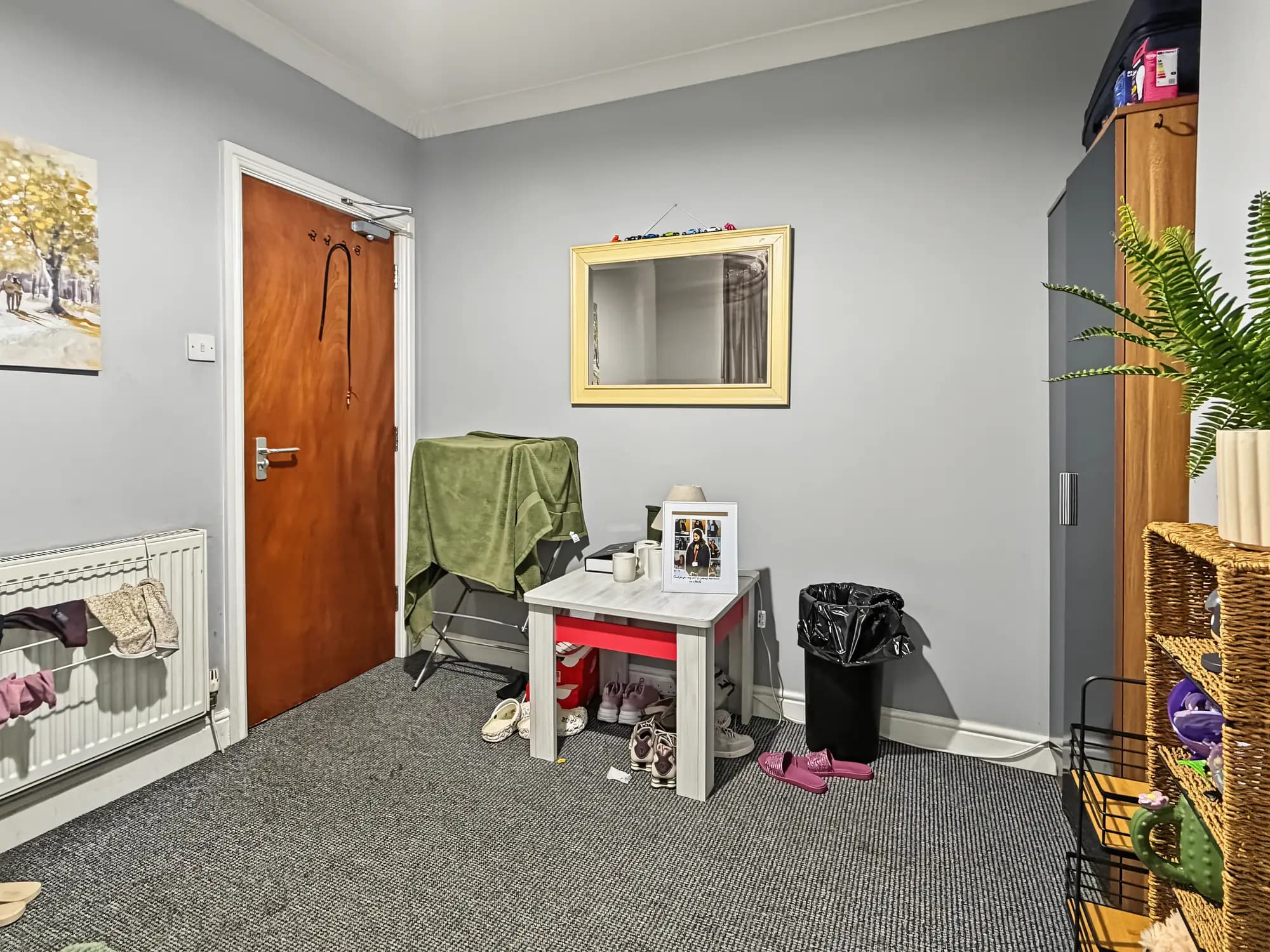 property photo 10 of 18