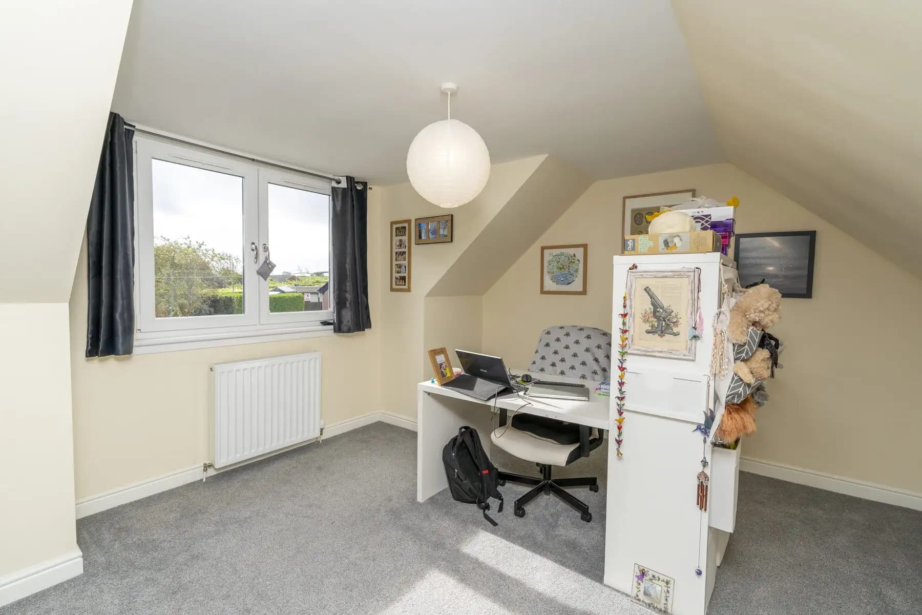property photo 9 of 13