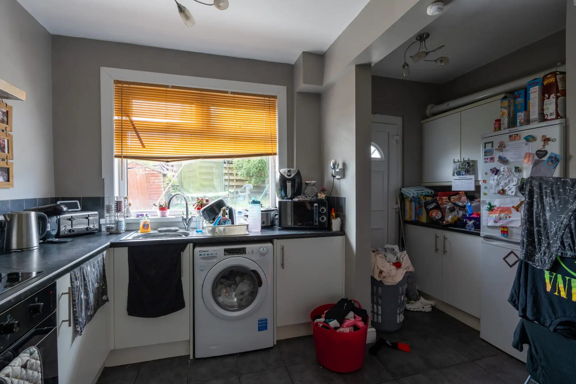 property photo 5 of 14