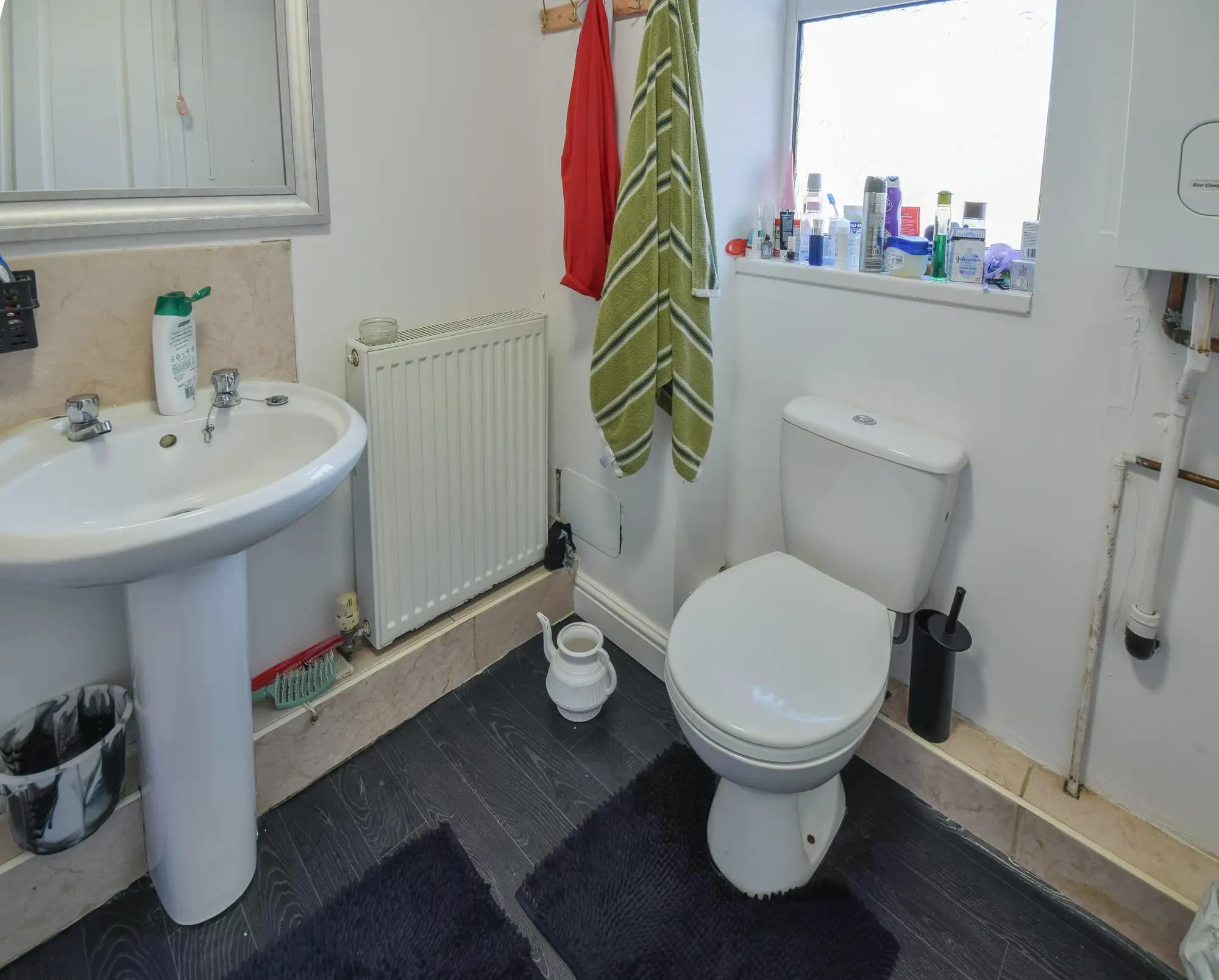 property photo 7 of 19