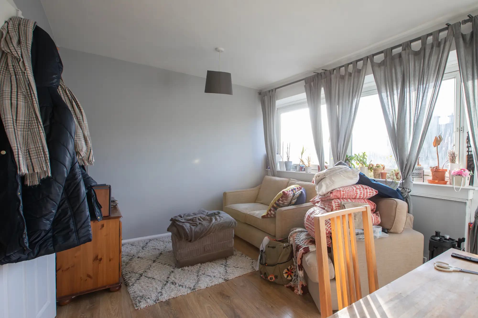 property photo 2 of 28