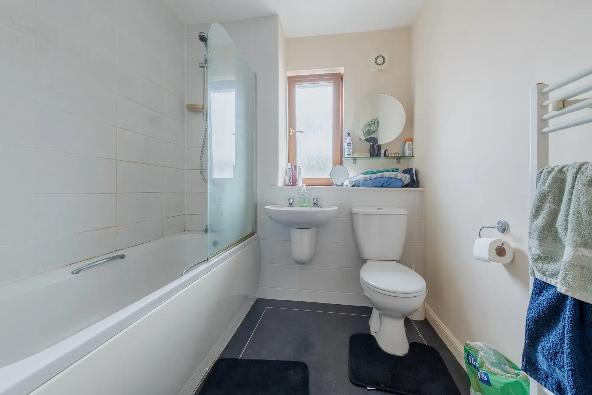 property photo 10 of 22
