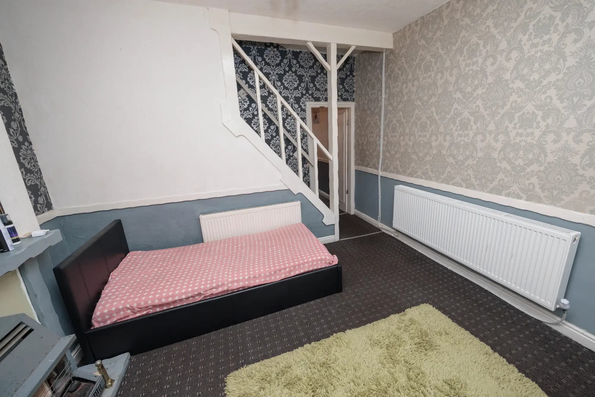 property photo 5 of 30