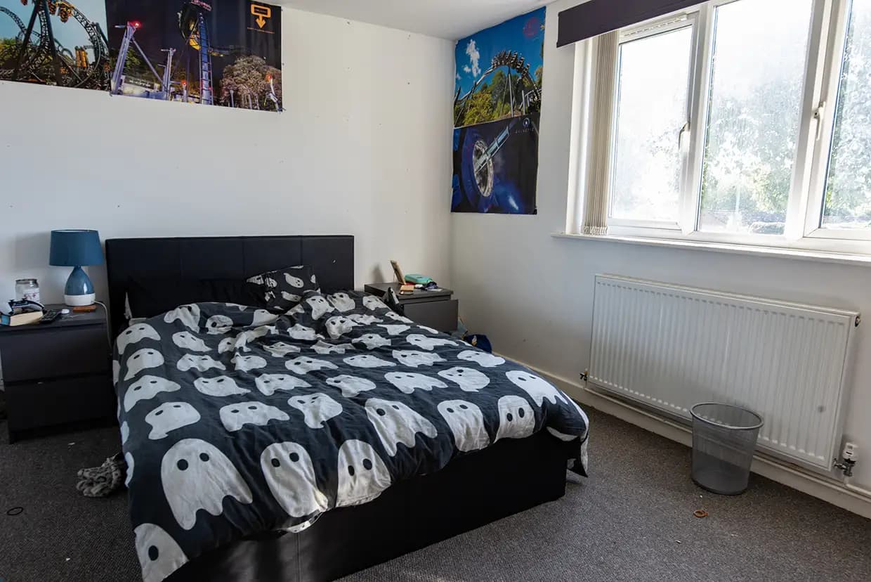 property photo 10 of 17