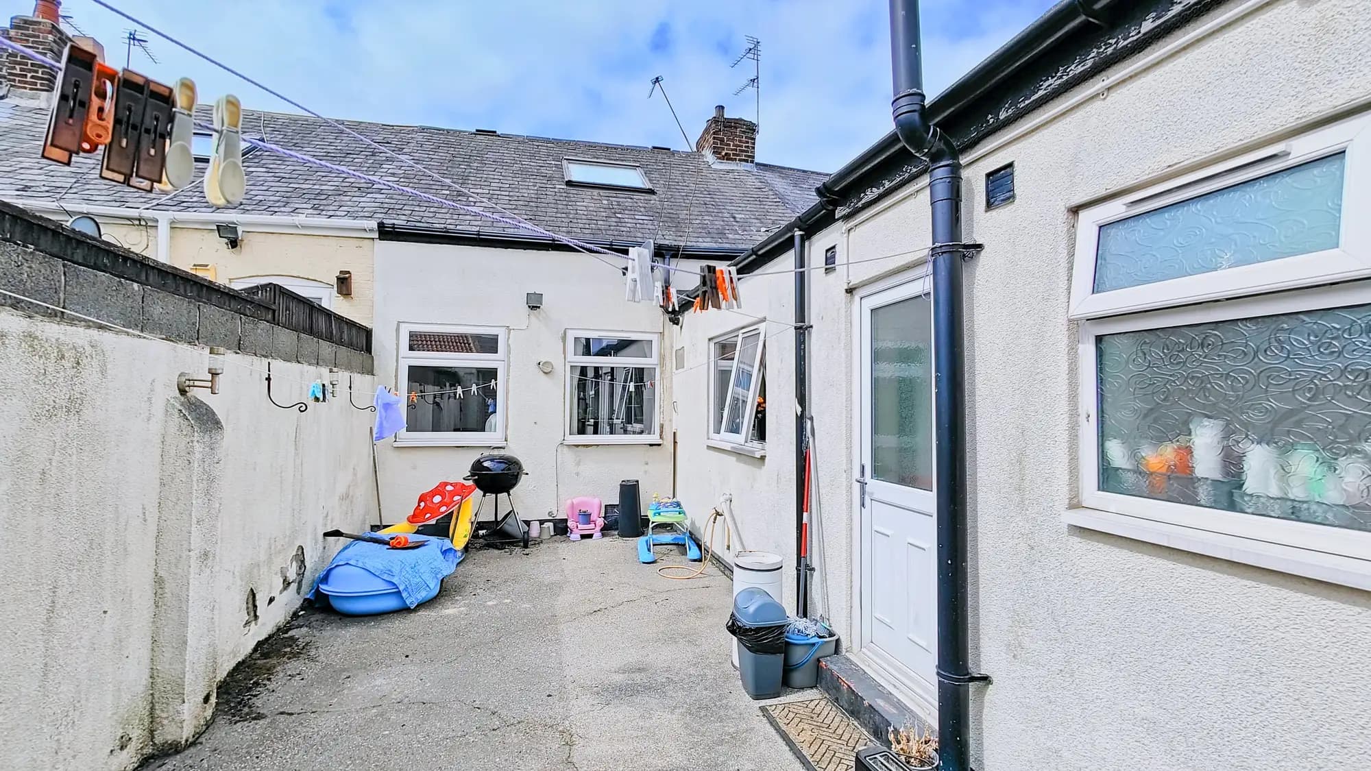 property photo 21 of 25