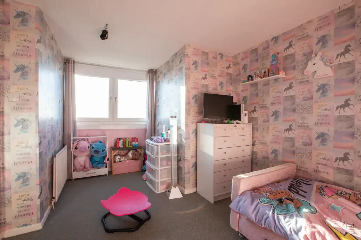 property photo 27 of 35