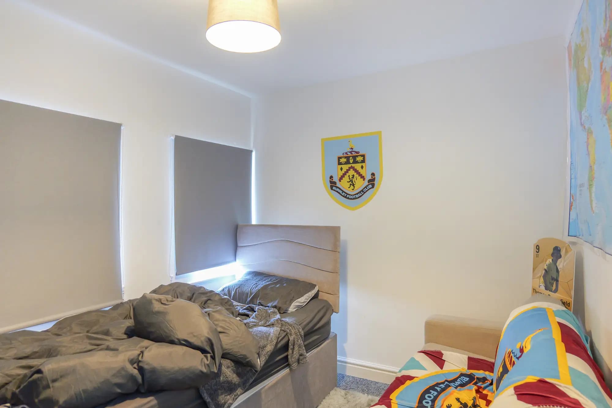 property photo 10 of 16