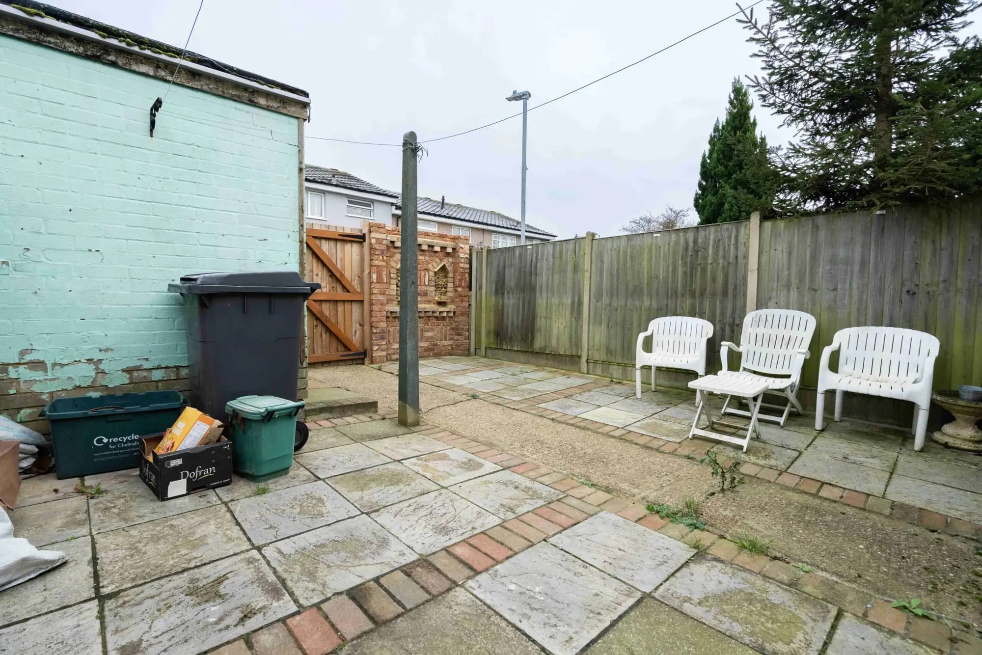 property photo 25 of 29