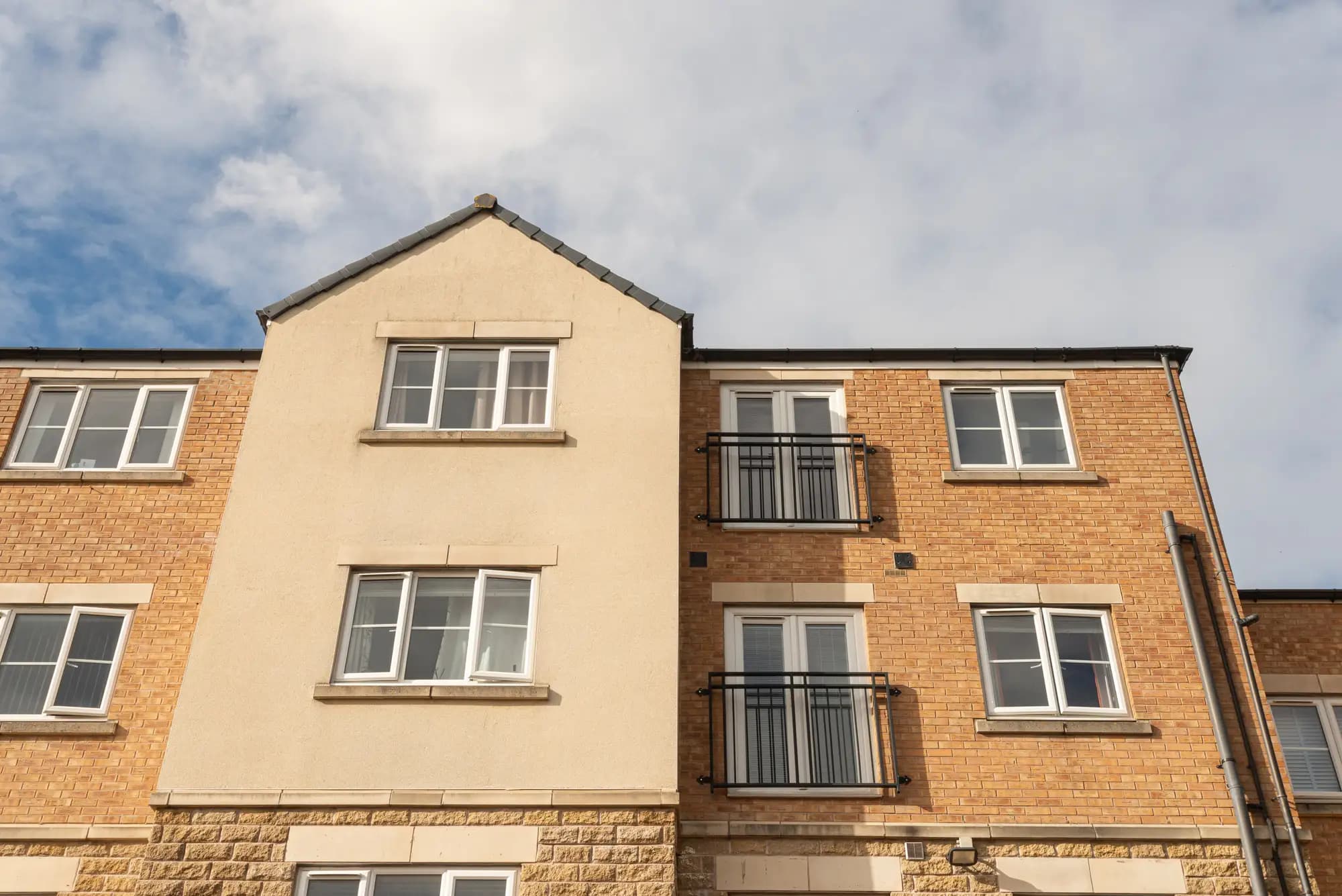 property photo 25 of 28