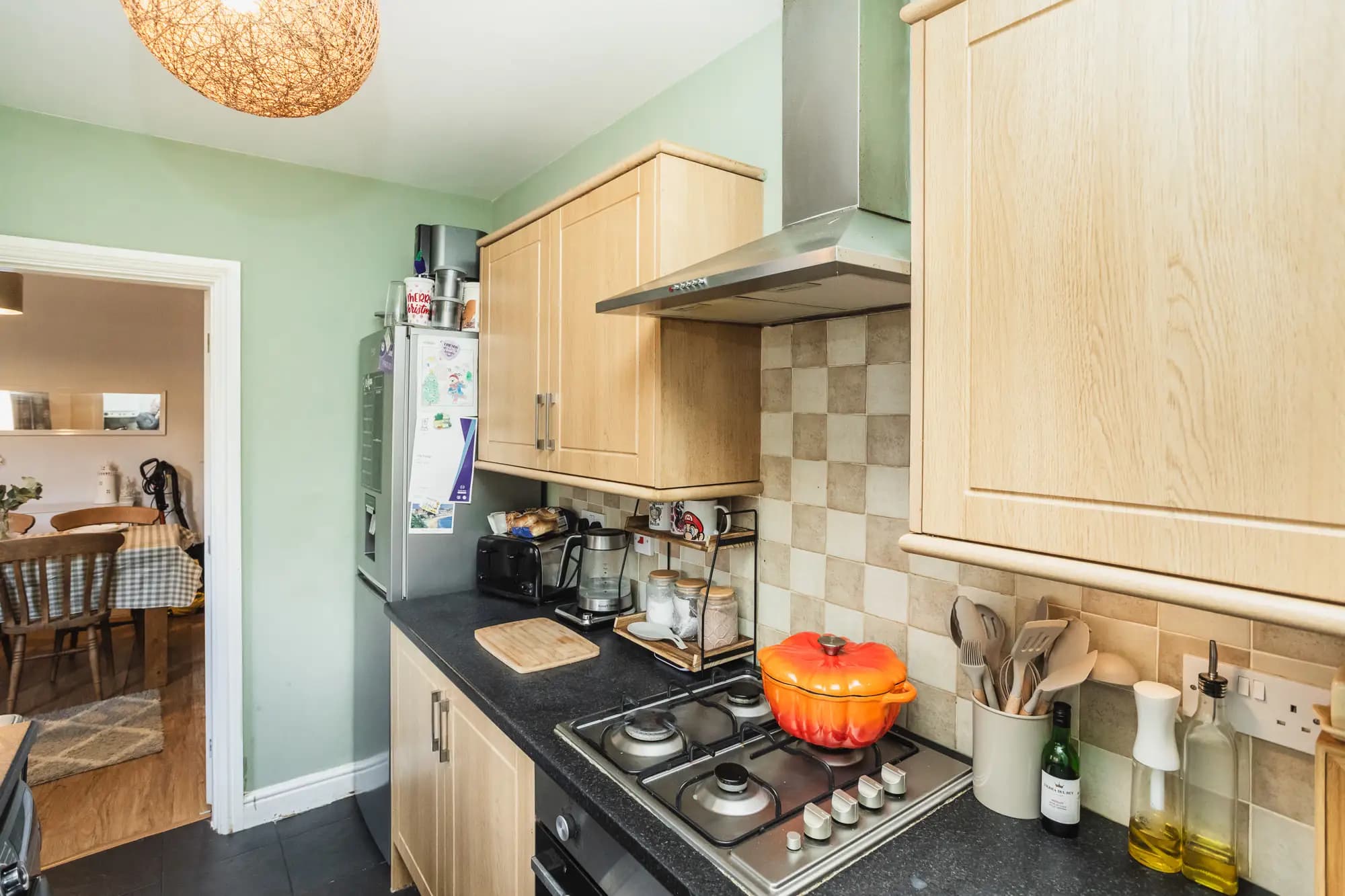 property photo 11 of 33