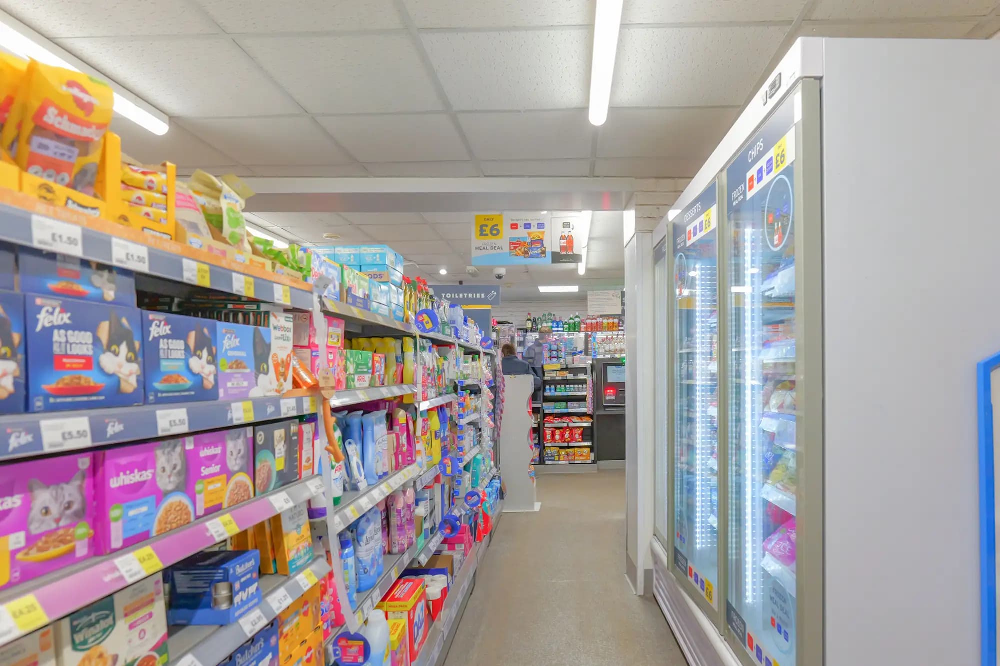 property photo 5 of 19