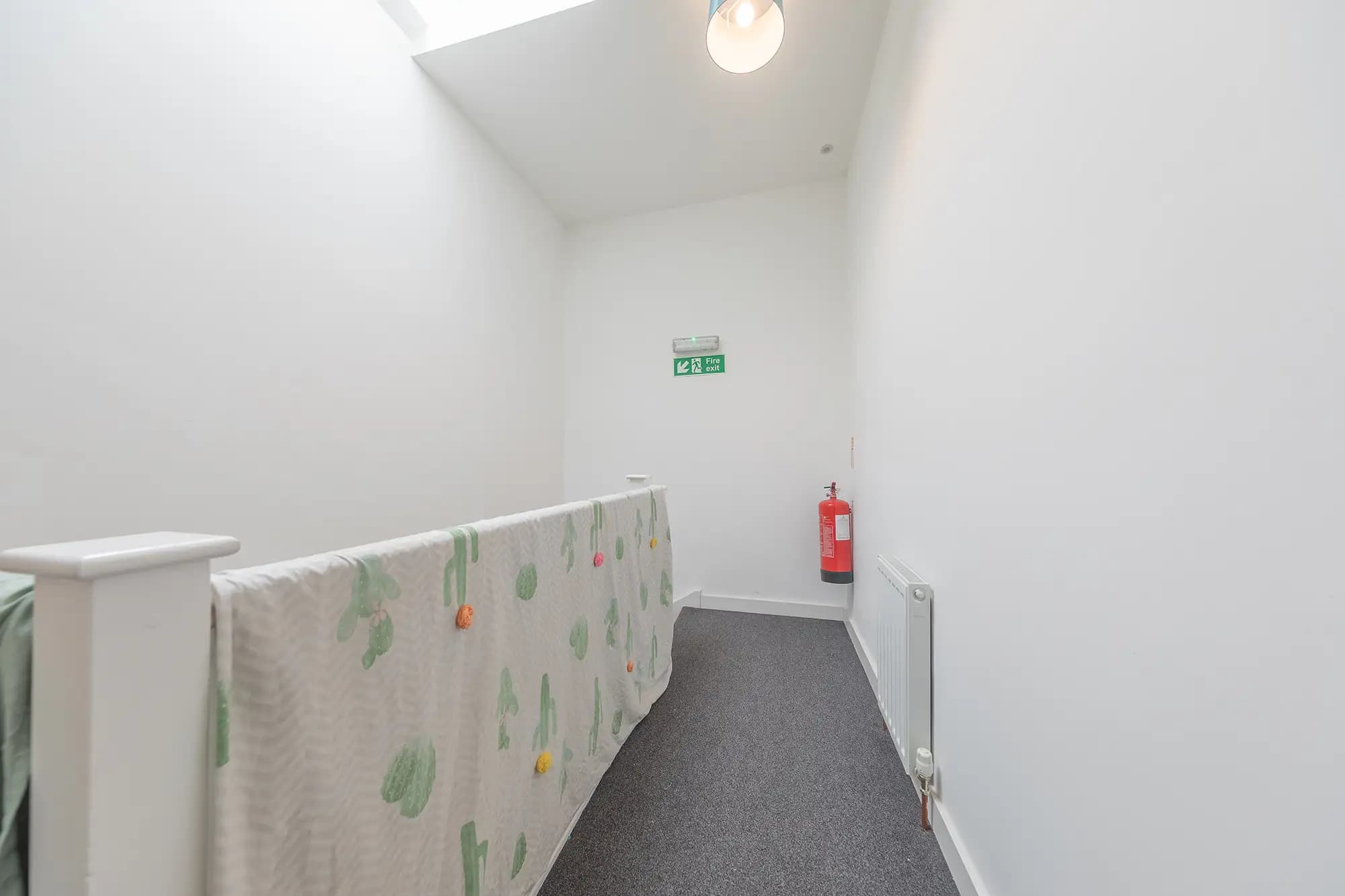 property photo 19 of 44