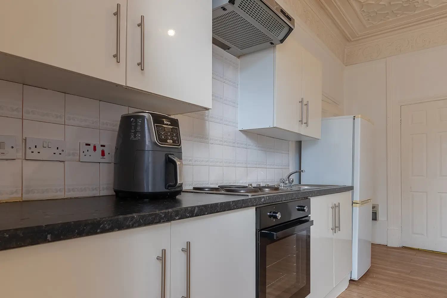 property photo 102 of 118