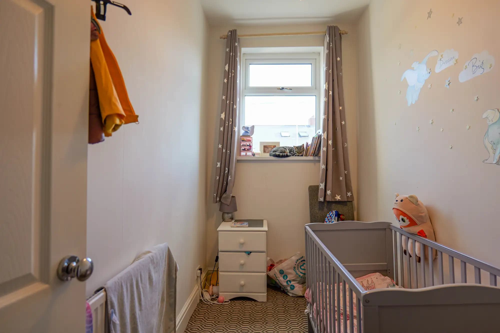 property photo 13 of 20