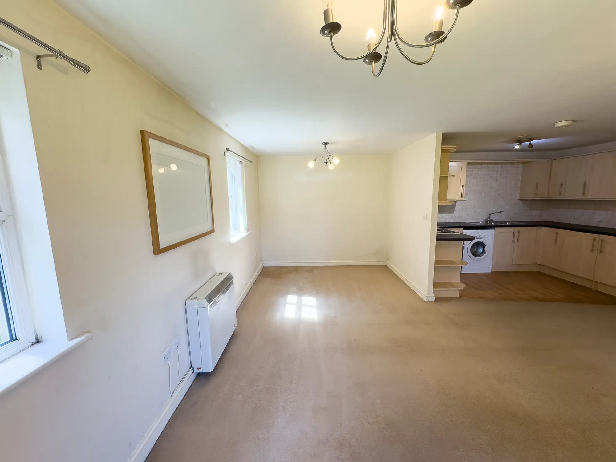 property photo 5 of 25