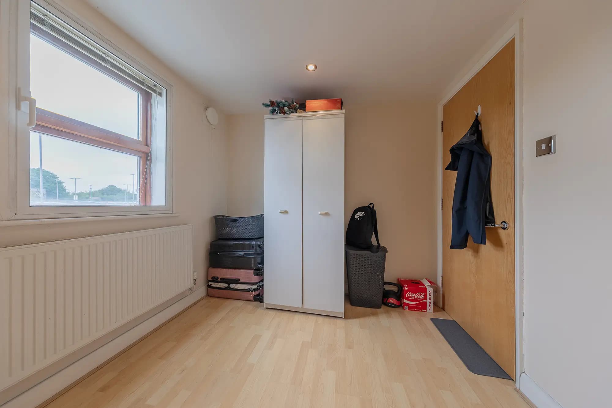 property photo 11 of 14