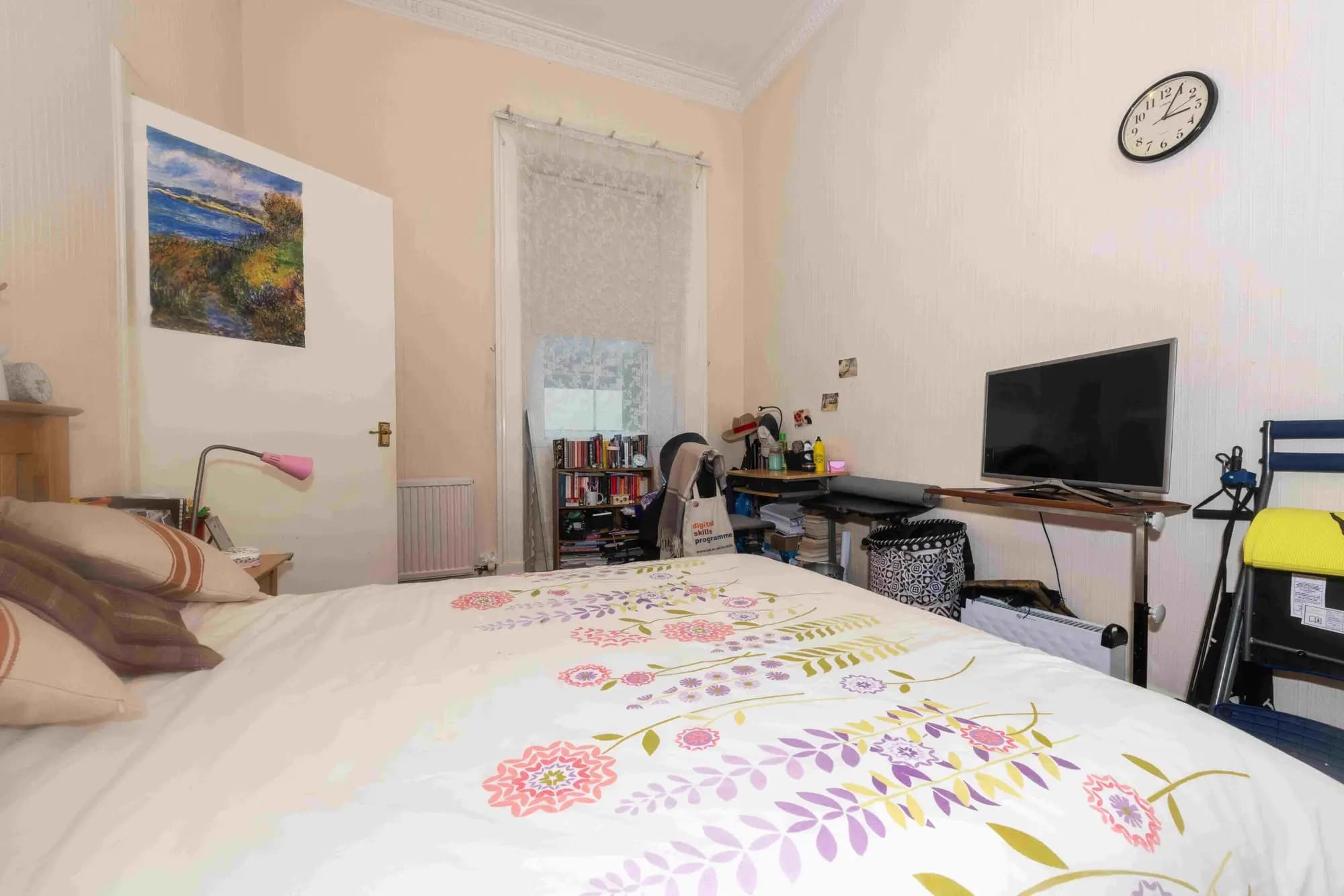 property photo 9 of 12