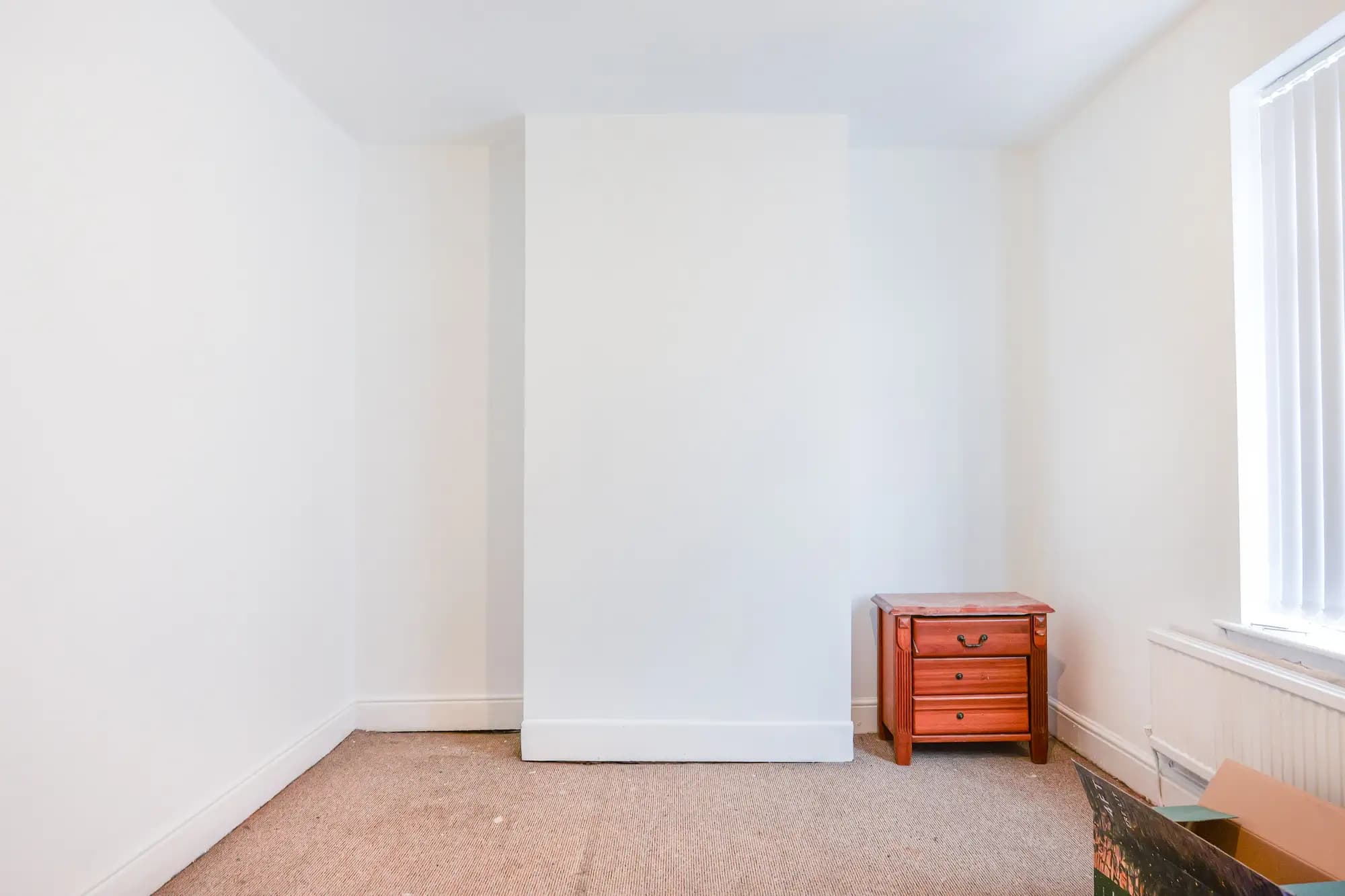 property photo 10 of 19