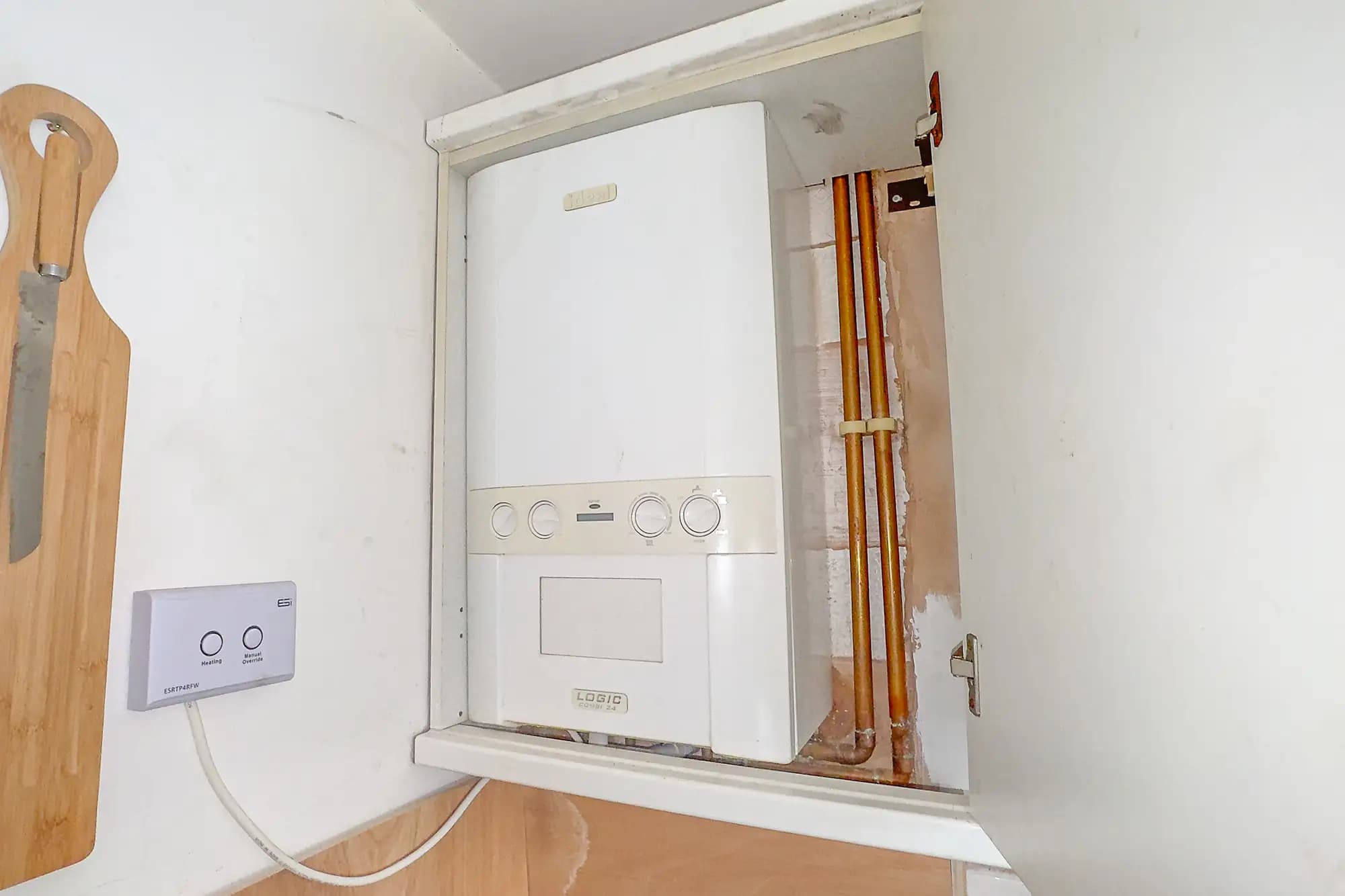 property photo 16 of 19