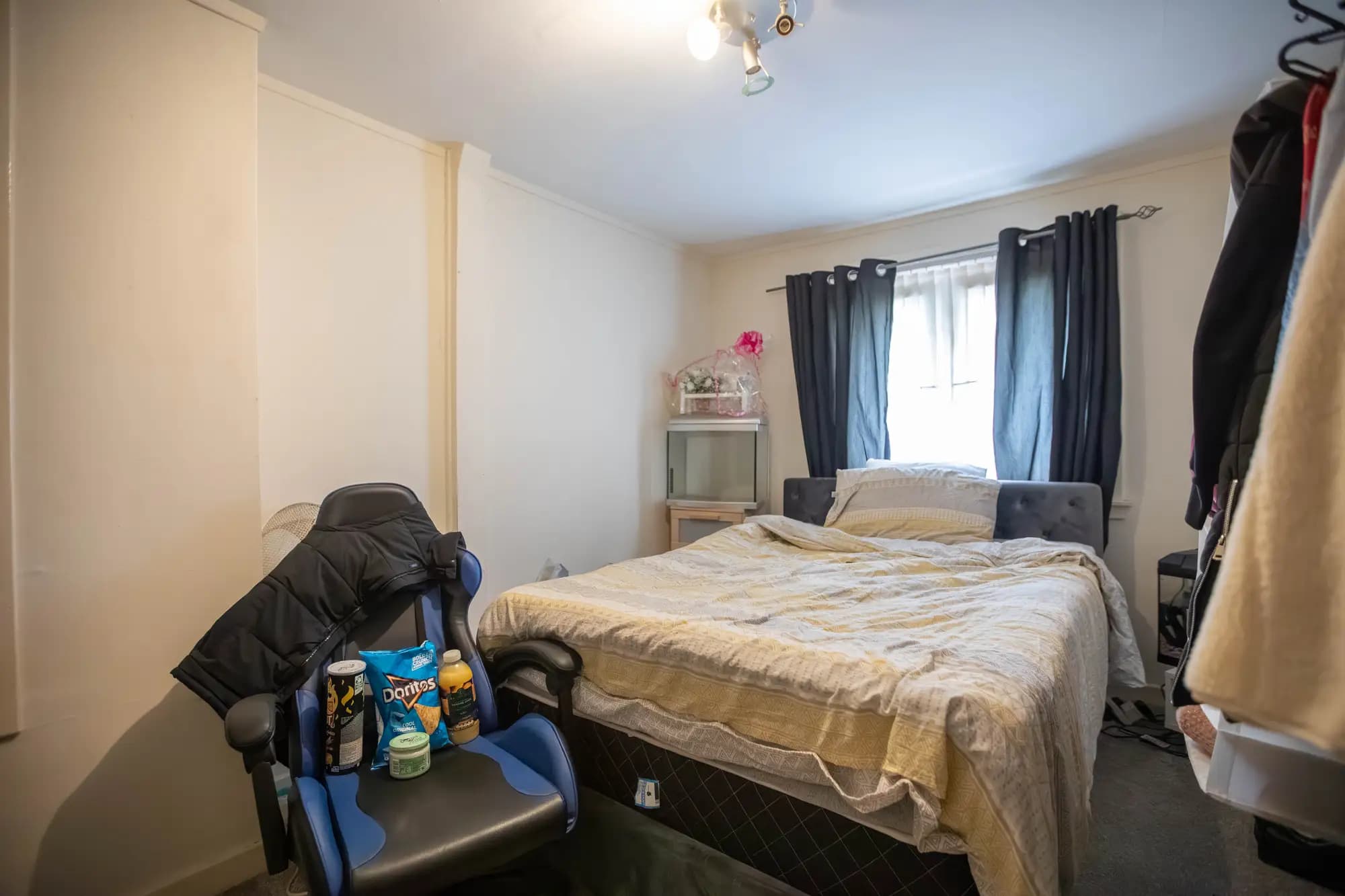 property photo 13 of 23