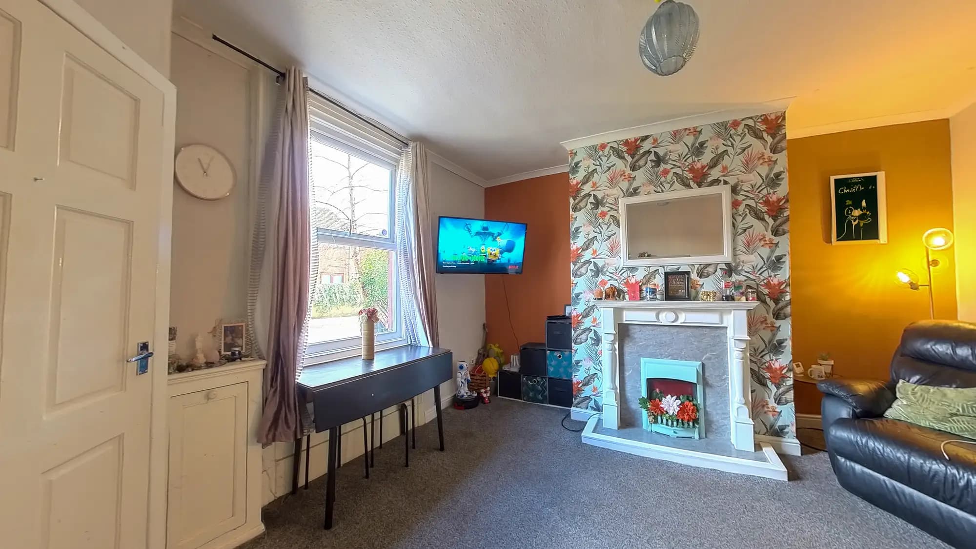 property photo 3 of 20