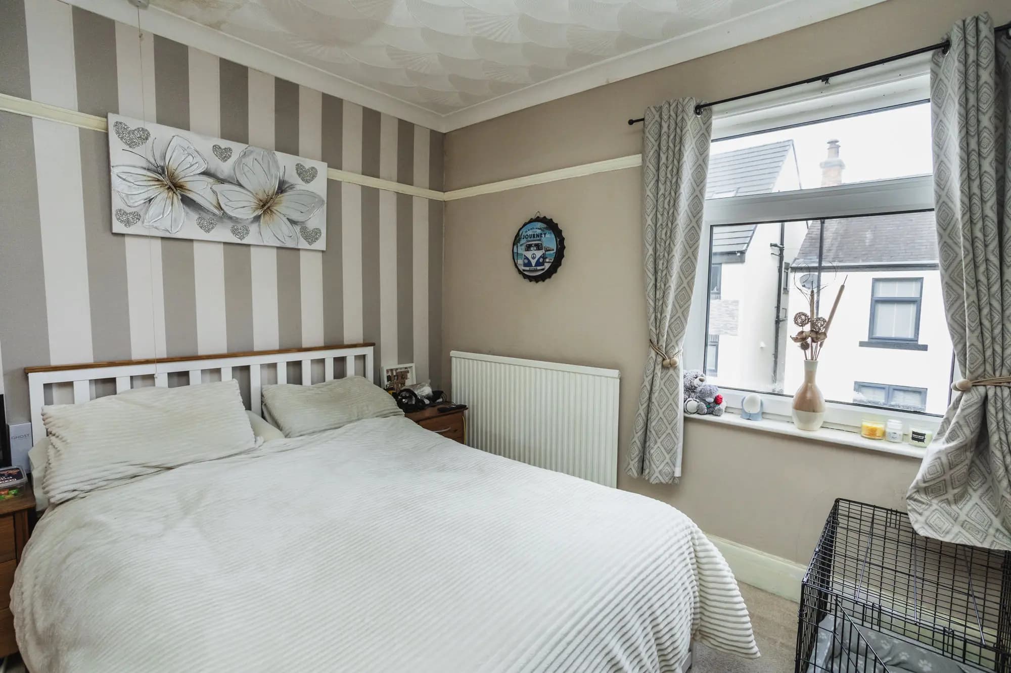 property photo 13 of 26