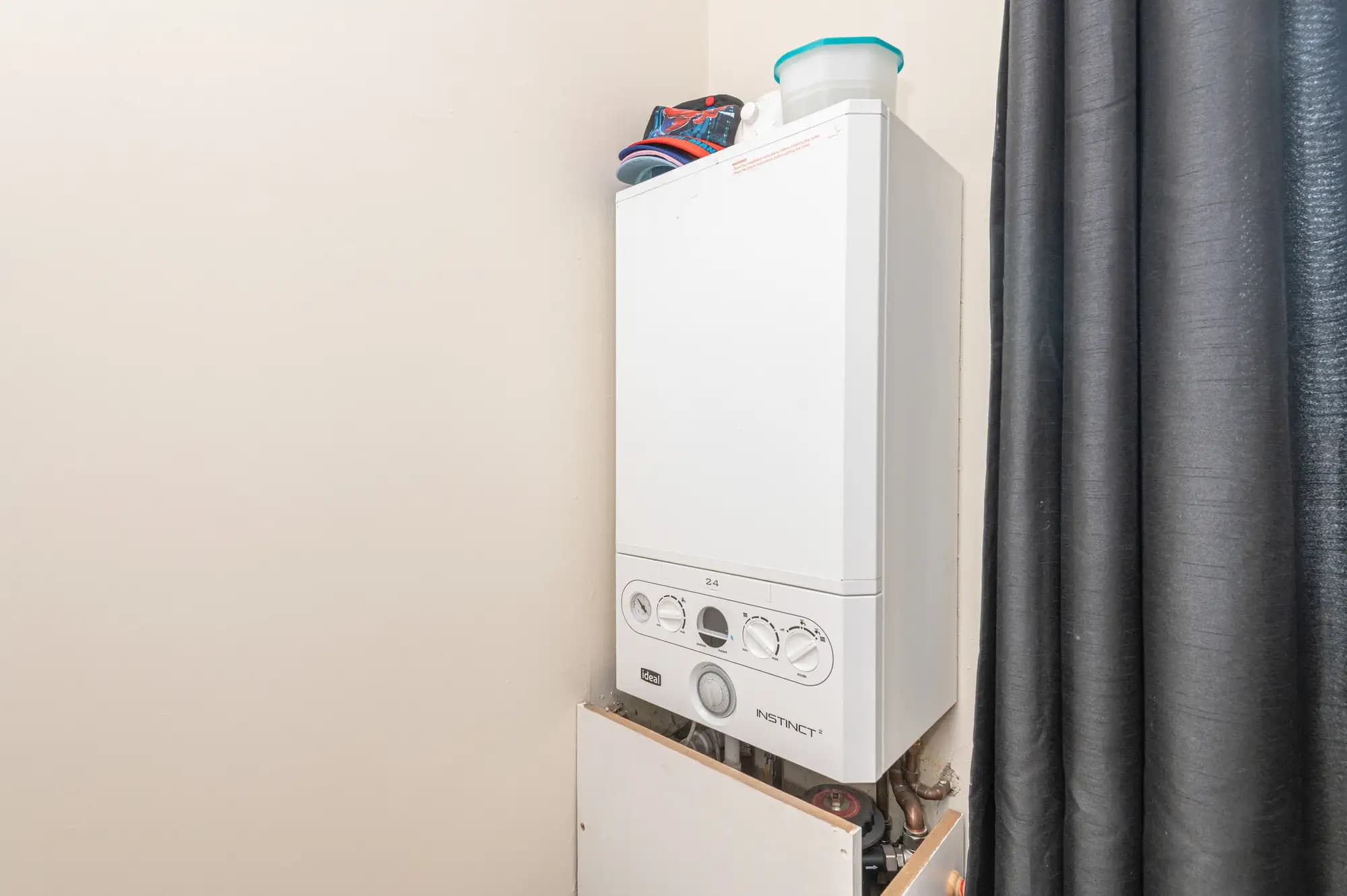 property photo 13 of 14