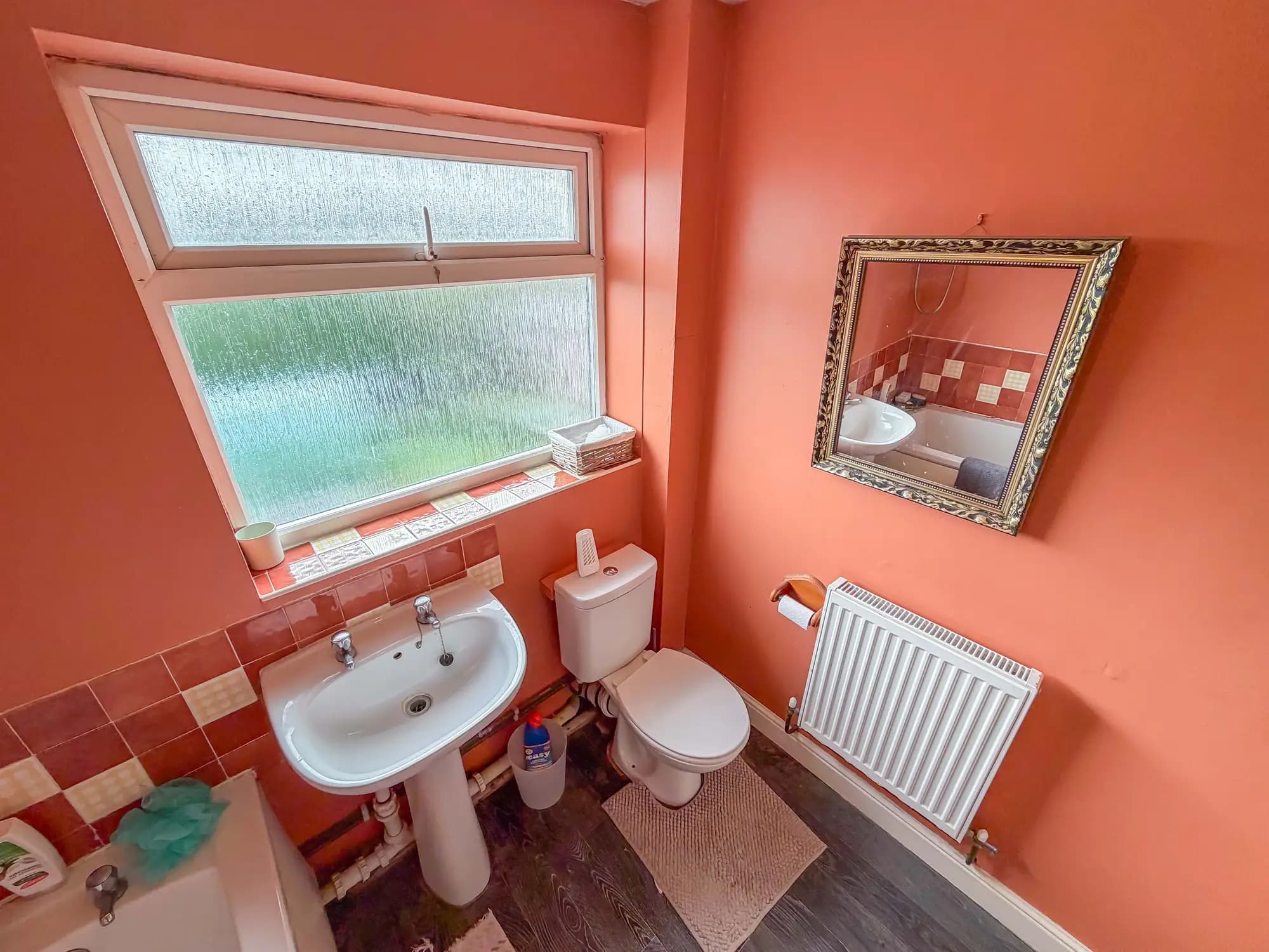 property photo 8 of 19