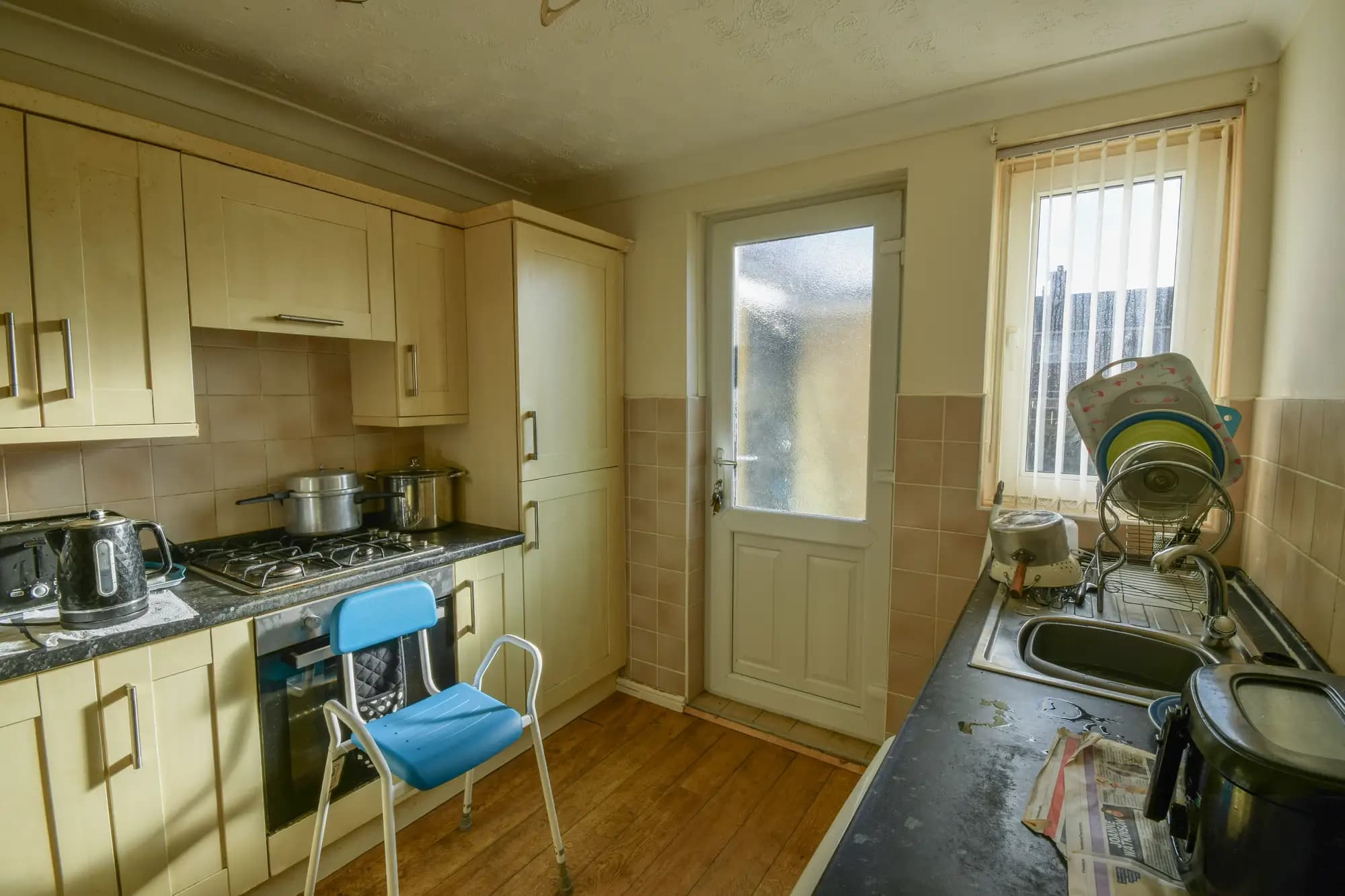 property photo 5 of 20