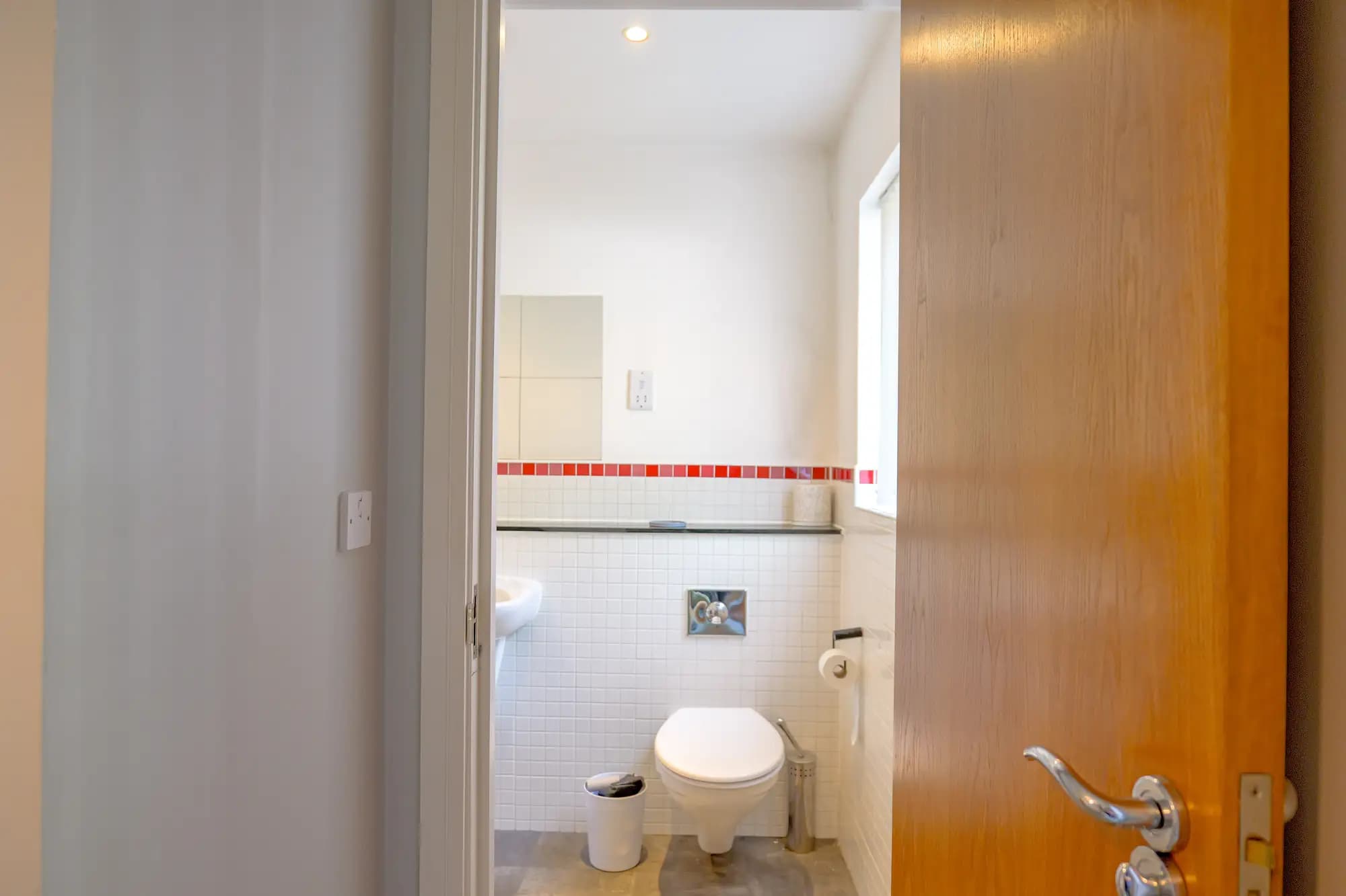 property photo 7 of 17