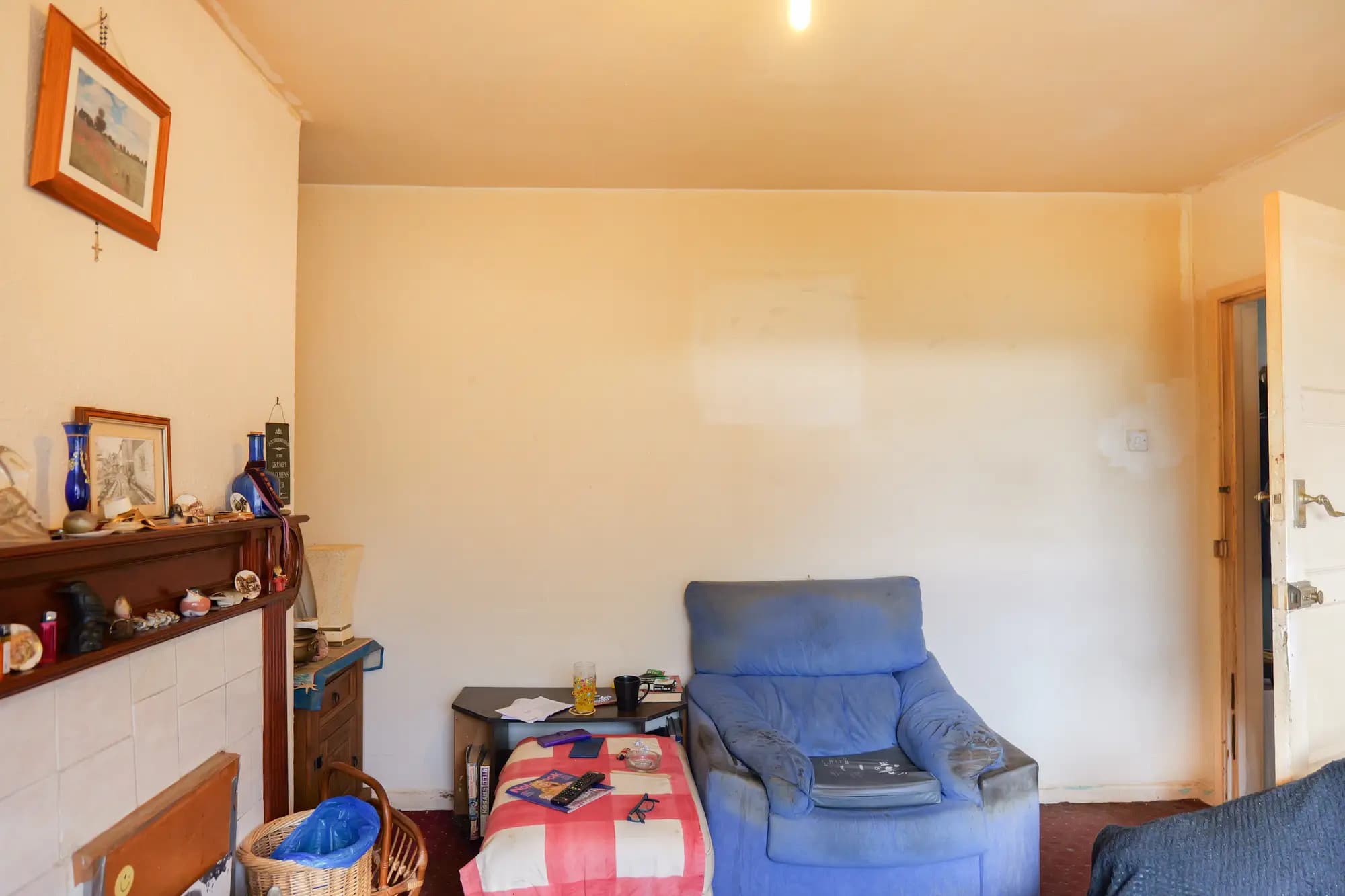 property photo 2 of 20