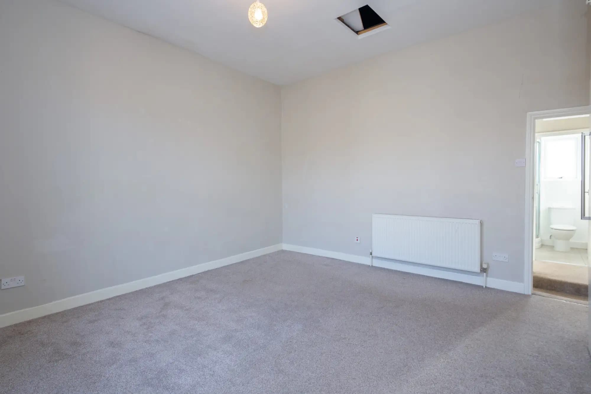 property photo 15 of 23