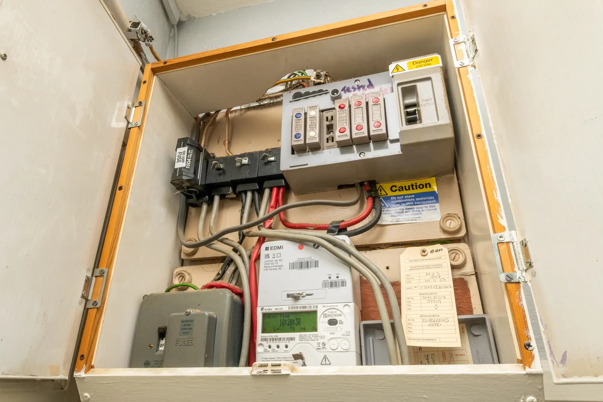 property photo 16 of 23