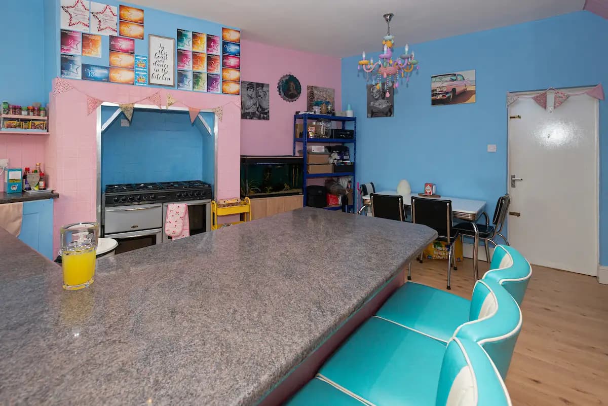 property photo 13 of 55