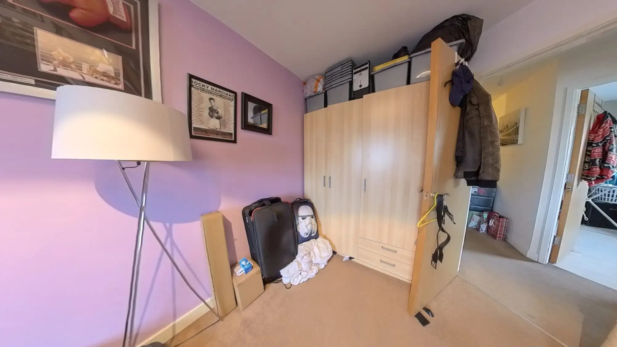 property photo 8 of 15