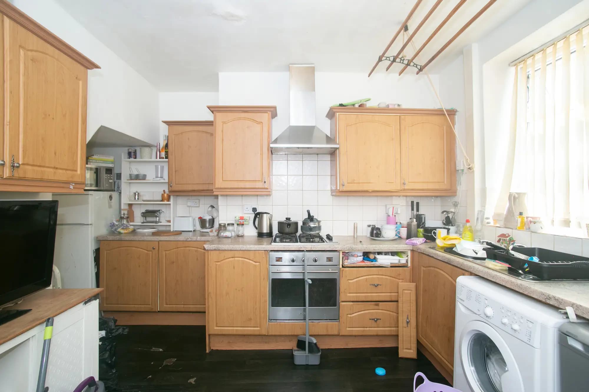 property photo 5 of 15