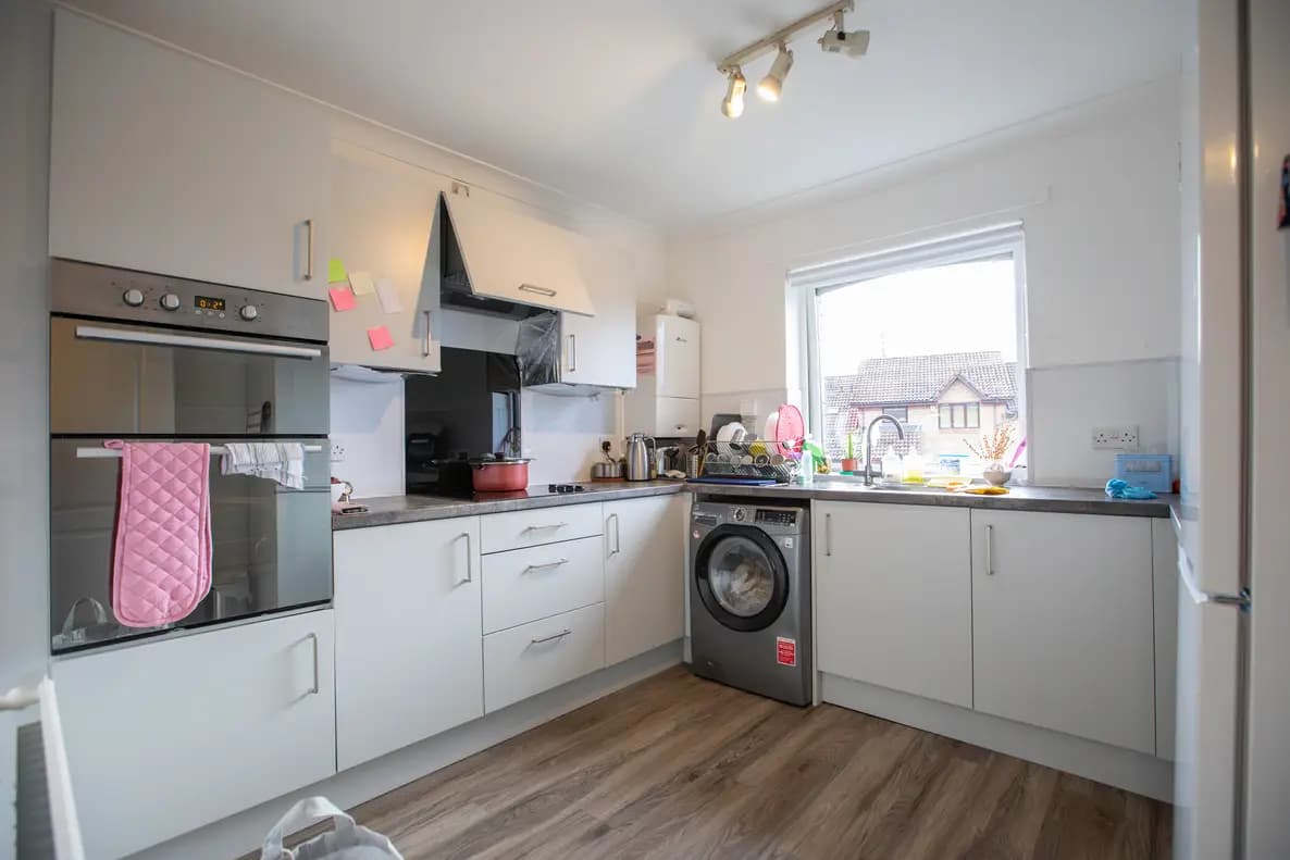 property photo 14 of 43