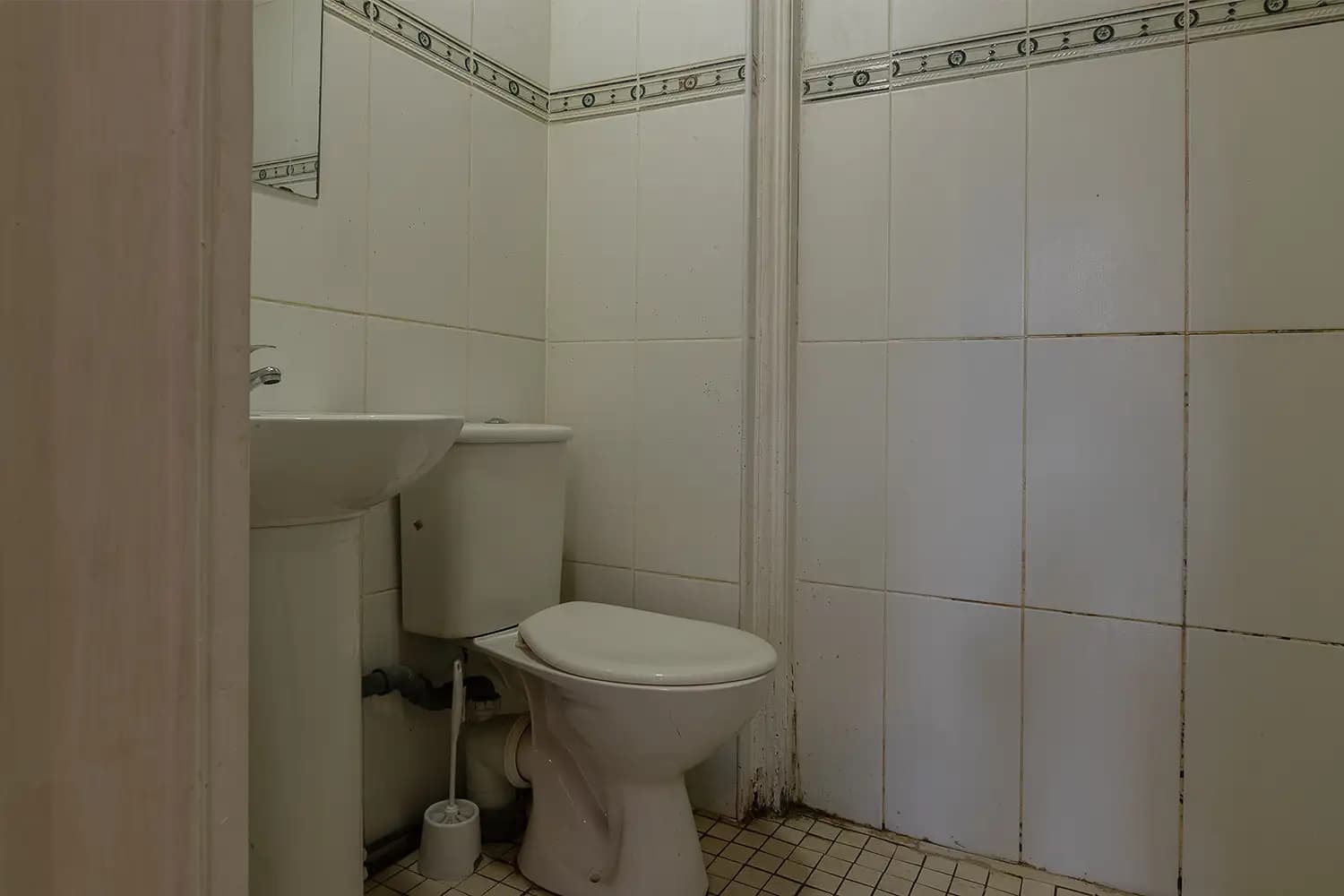 property photo 104 of 118