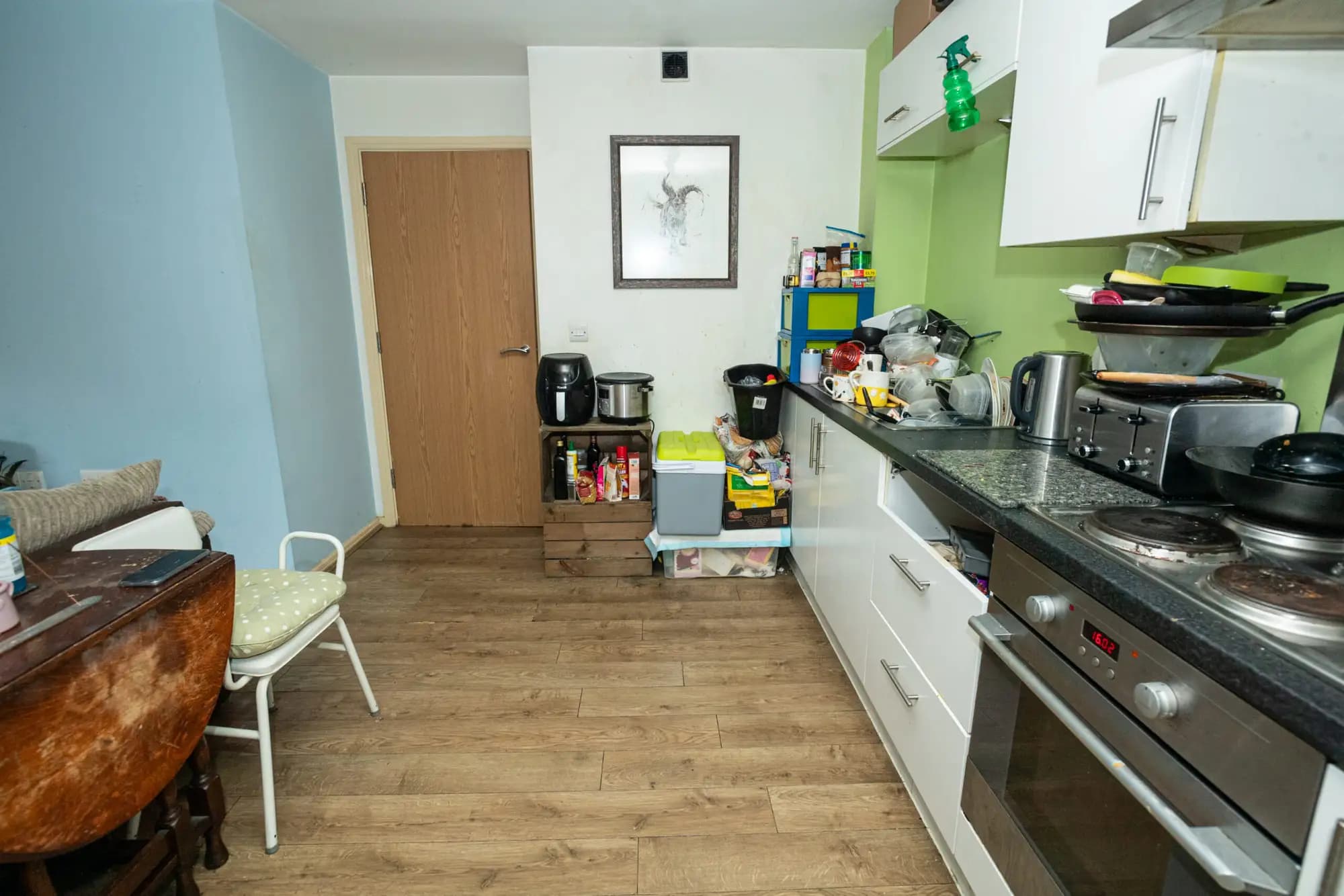 property photo 7 of 28