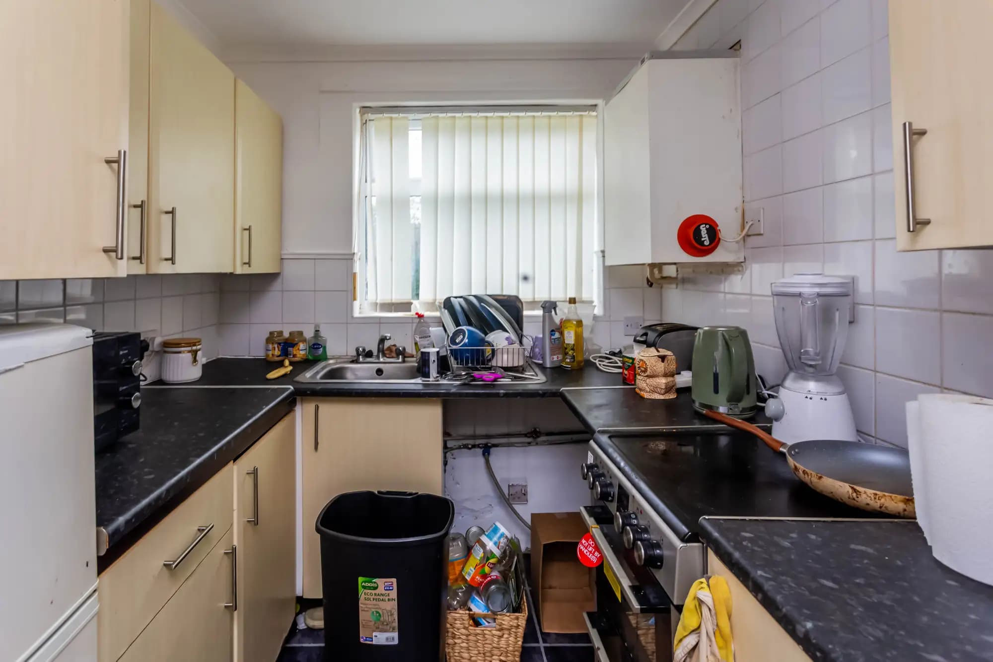 property photo 4 of 16