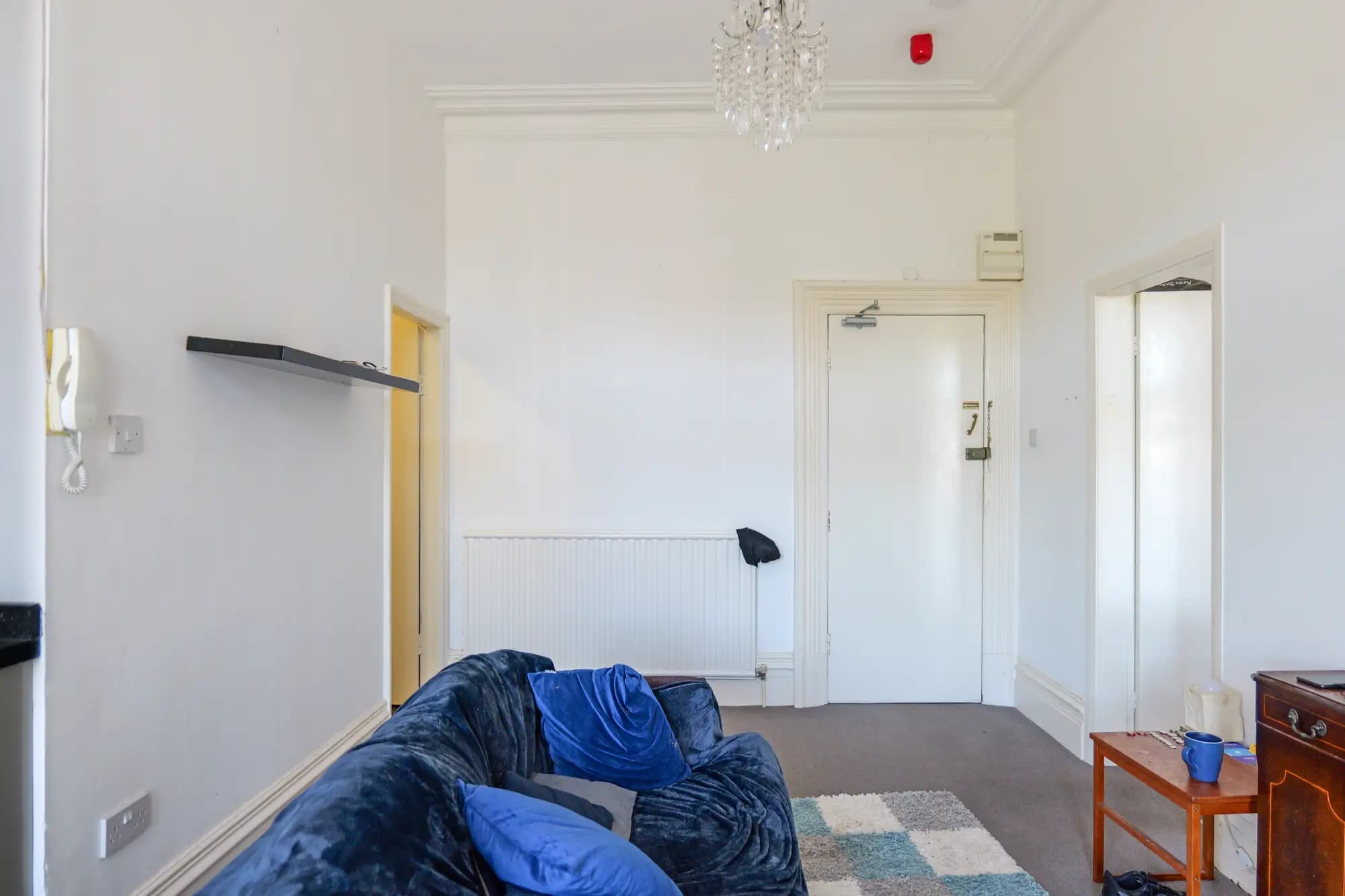 property photo 6 of 54