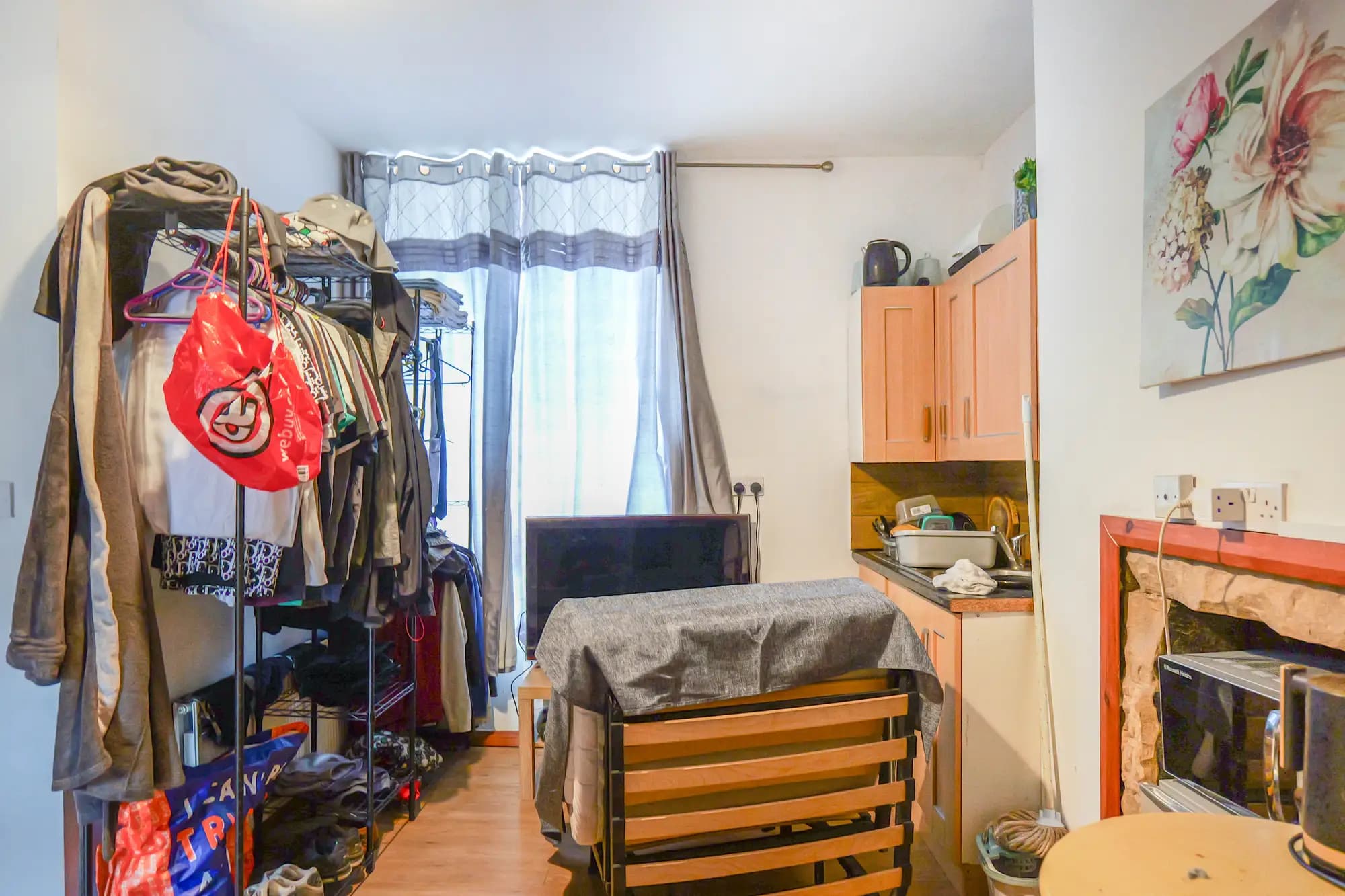 property photo 18 of 39