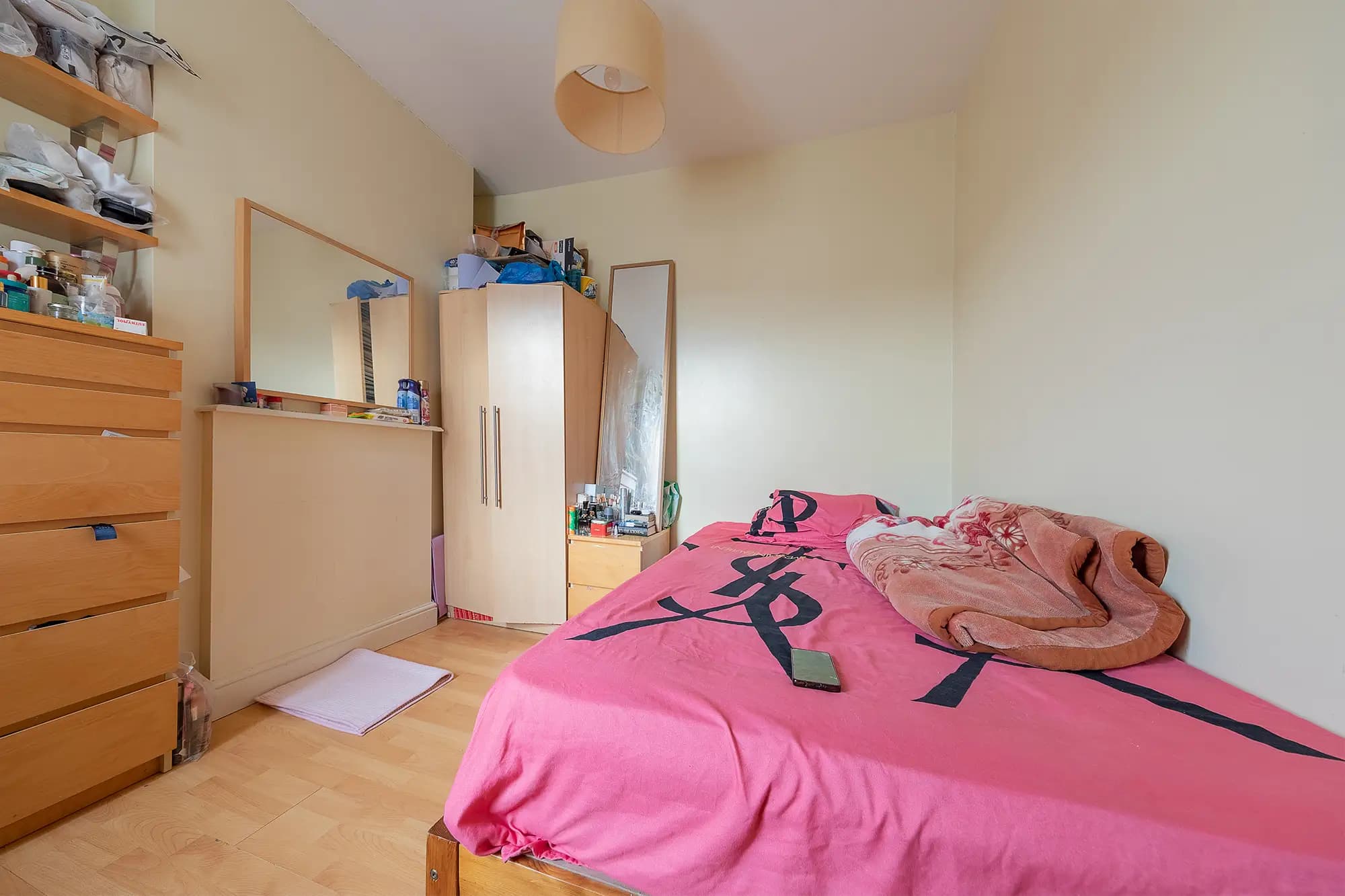 property photo 11 of 22
