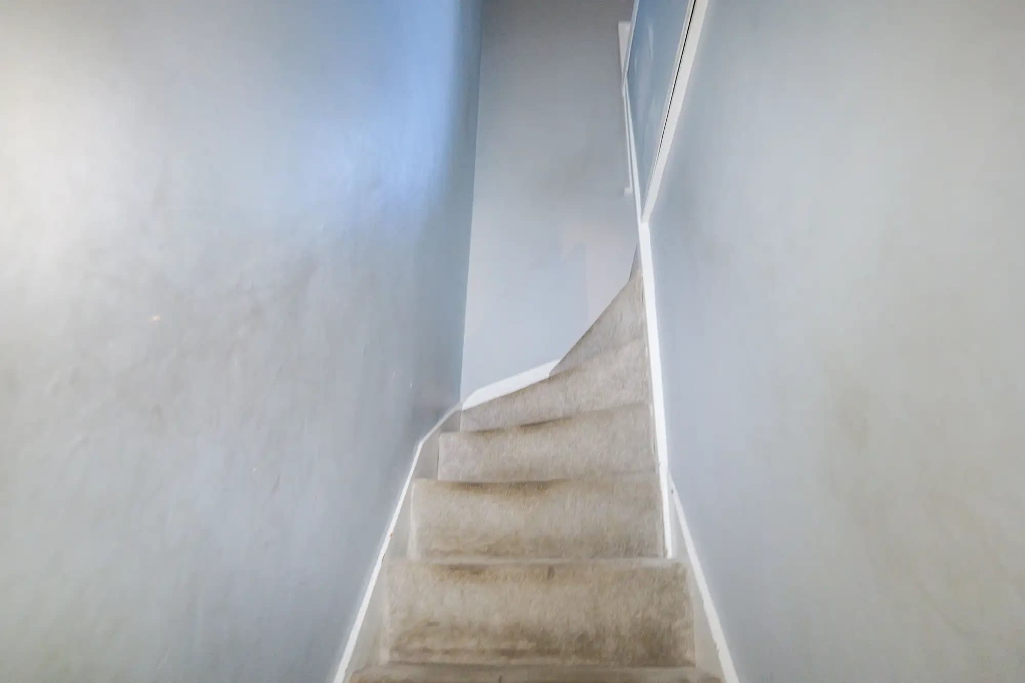 property photo 21 of 34