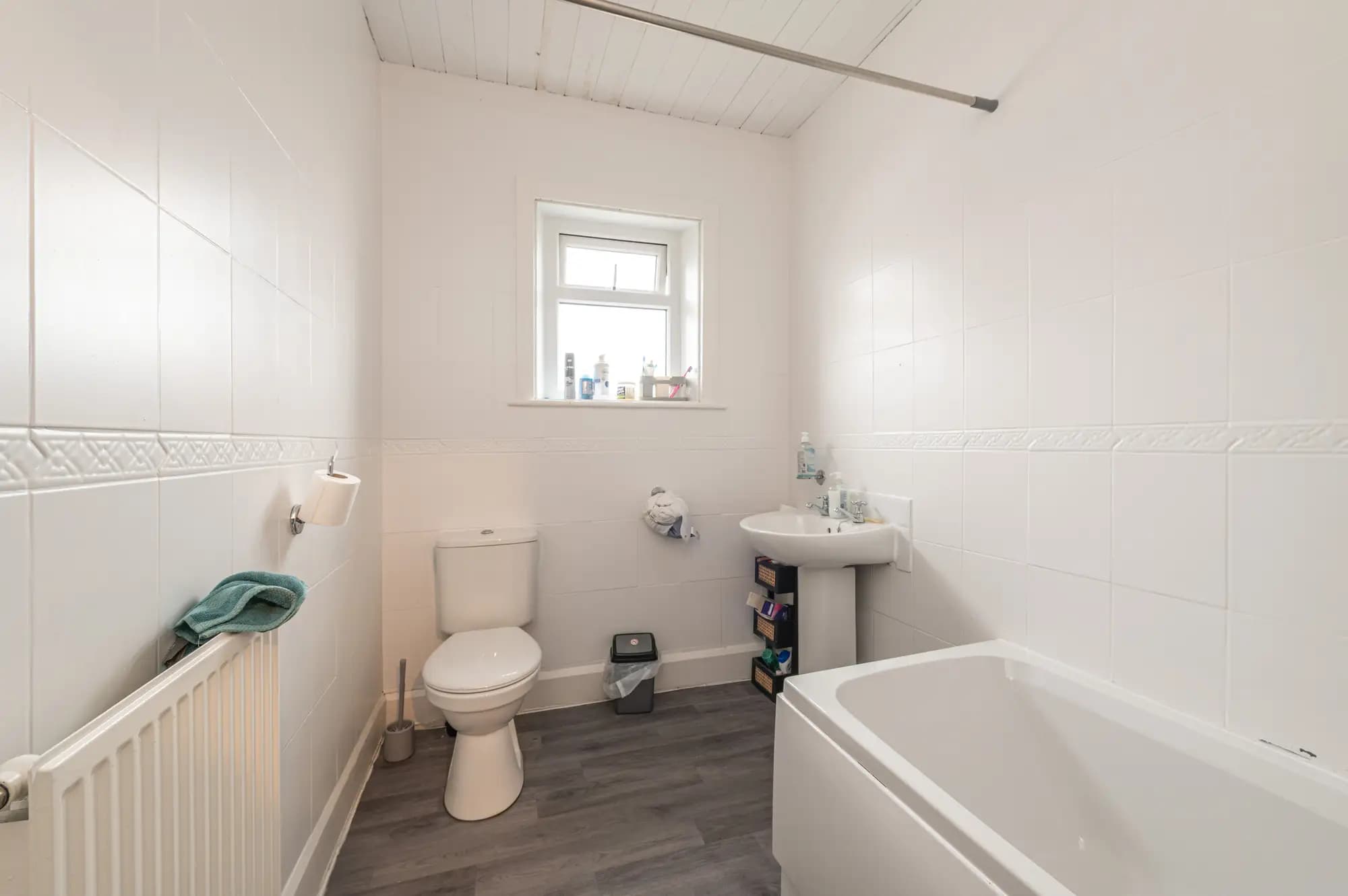 property photo 7 of 16