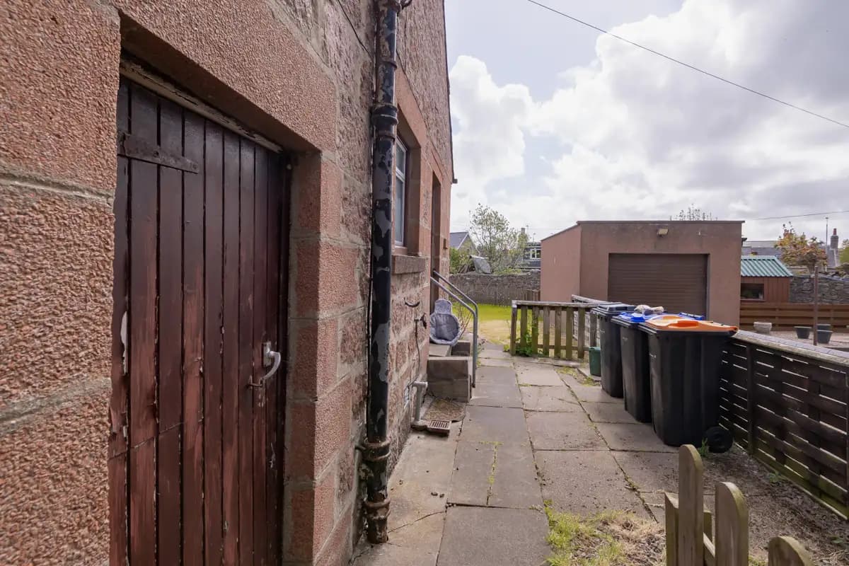 property photo 24 of 25